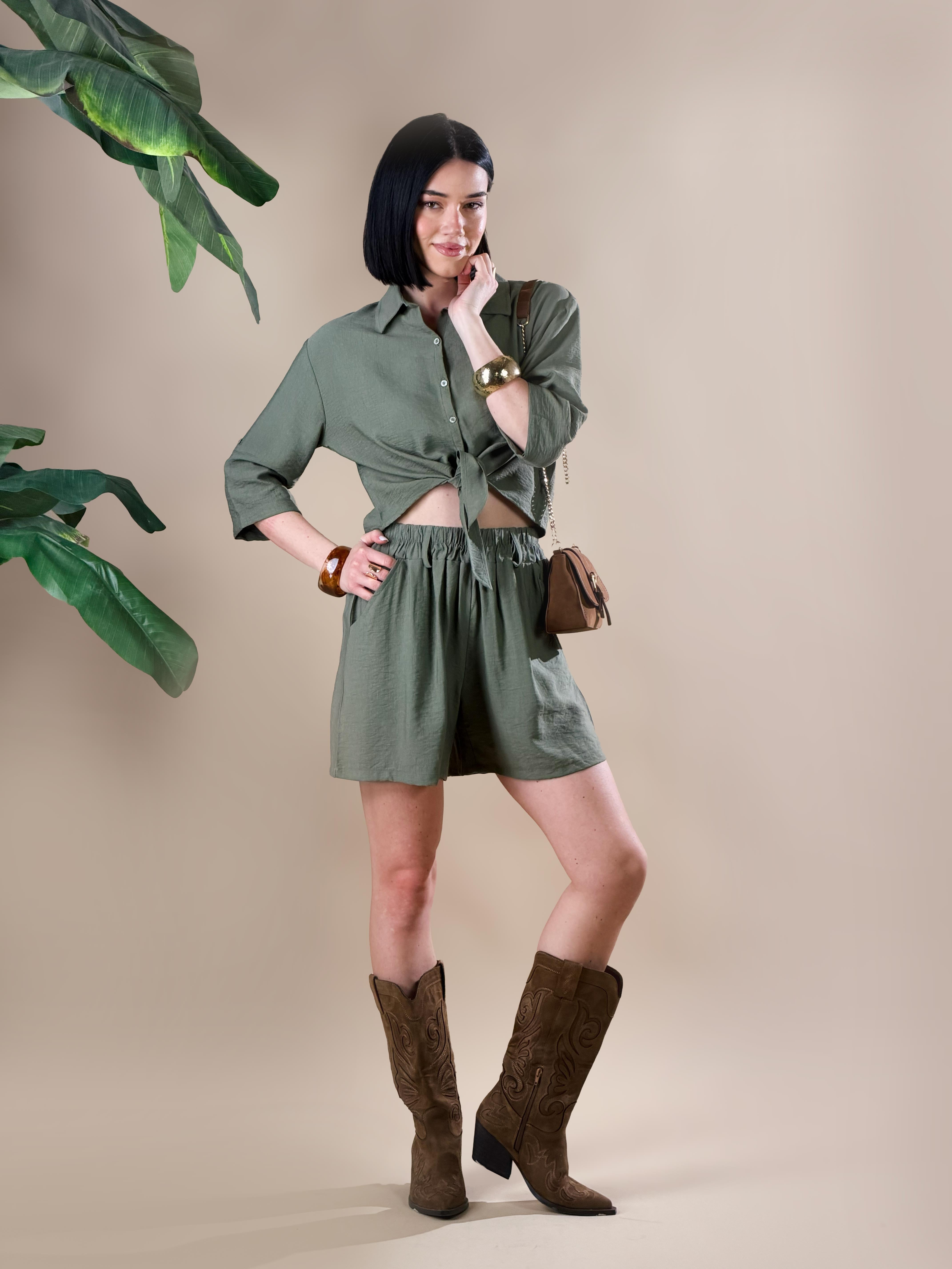 Pantaloncini corti con elastico|Colore:Verde militare
