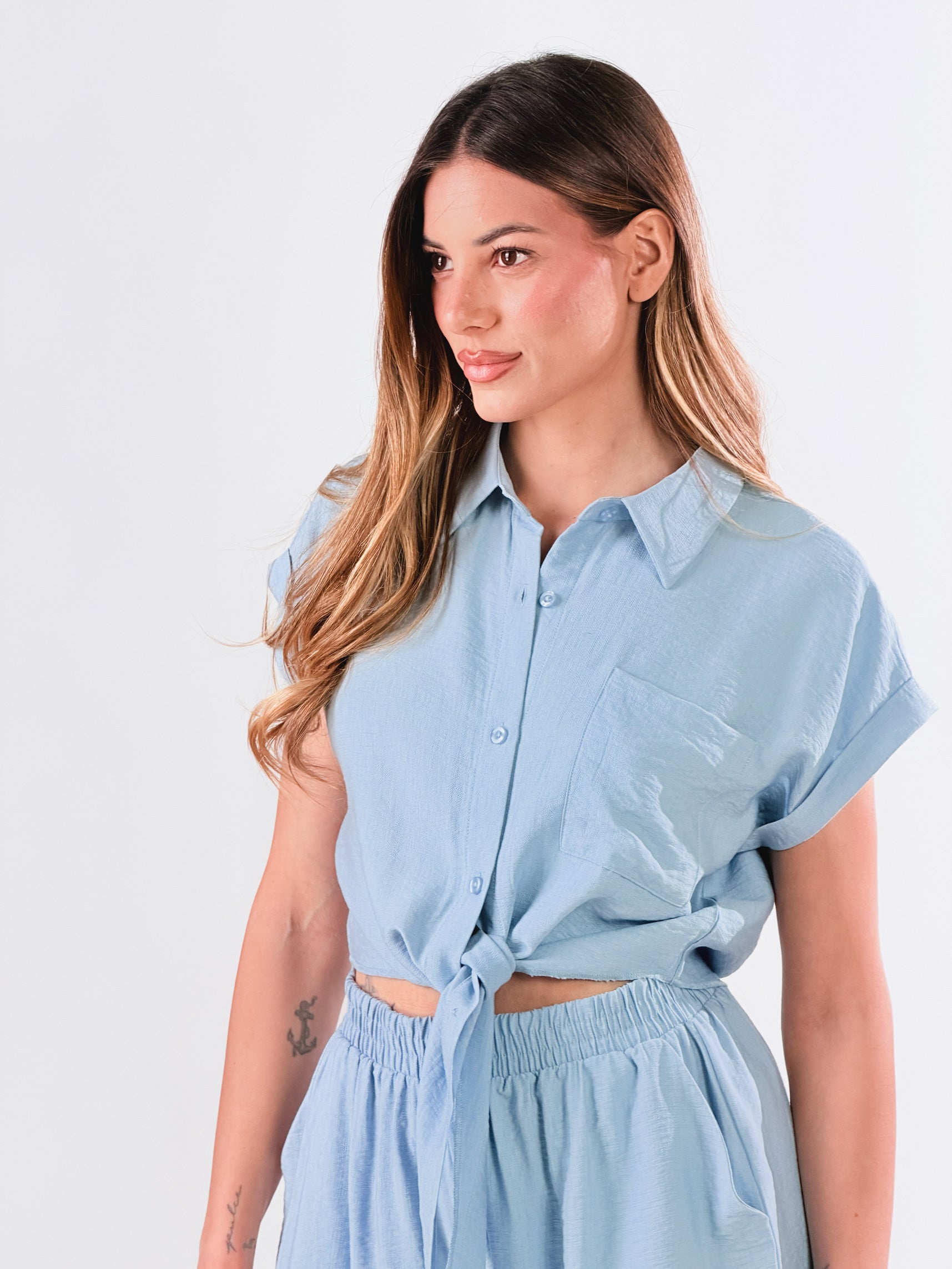Camicia con nodo effetto lino|Colore:Celeste