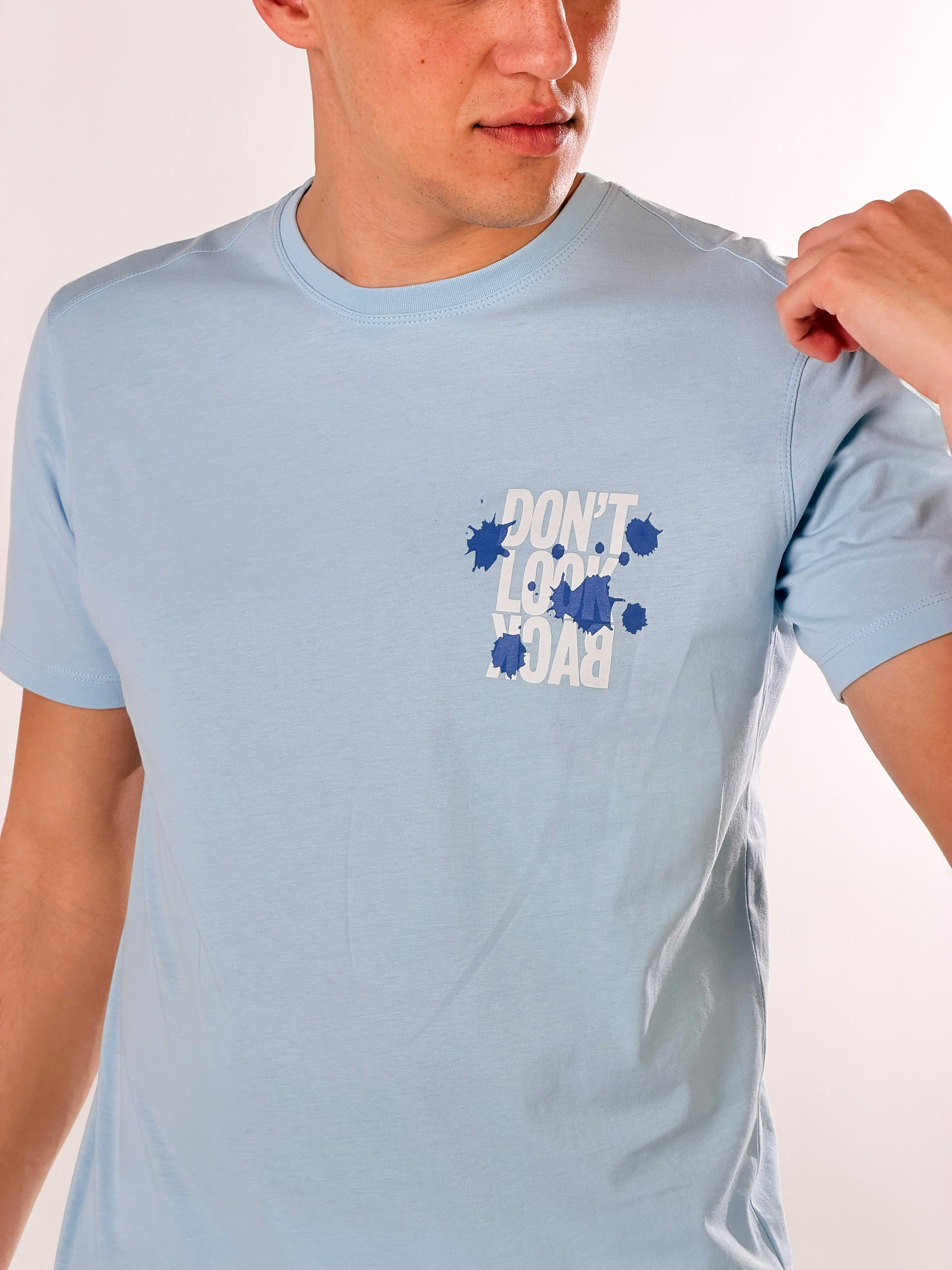 T shirt Don't Look Back  regular fit|Colore:Celeste