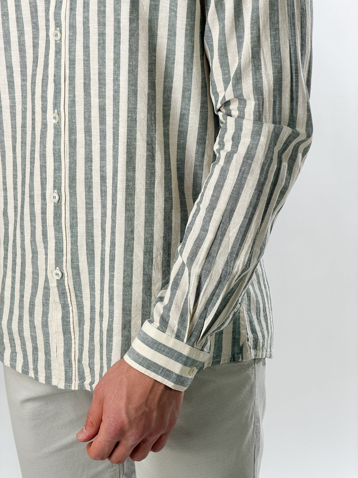 Camicia righe medie di Lino collo coreana|Colore:Verde