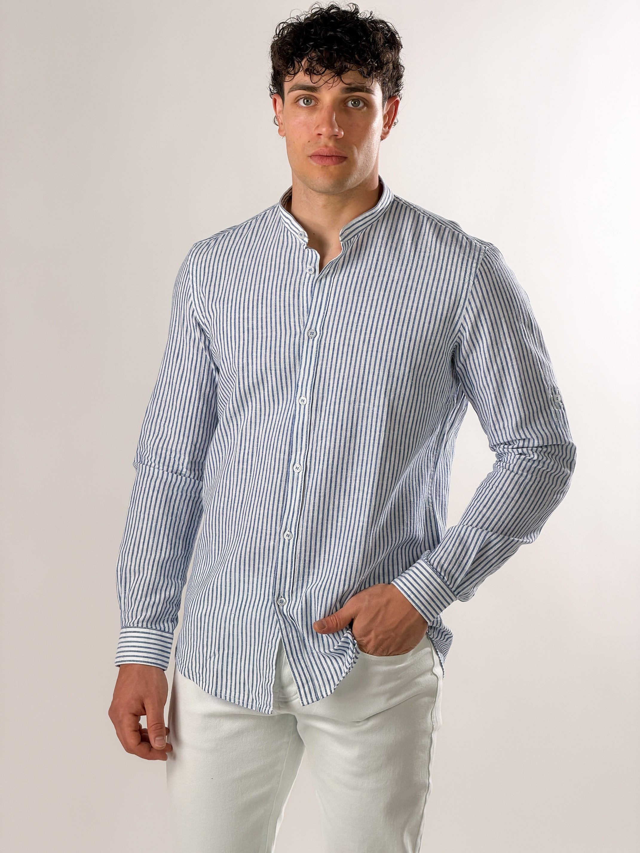 Camicia con maniche martingala|Colore:Bluette