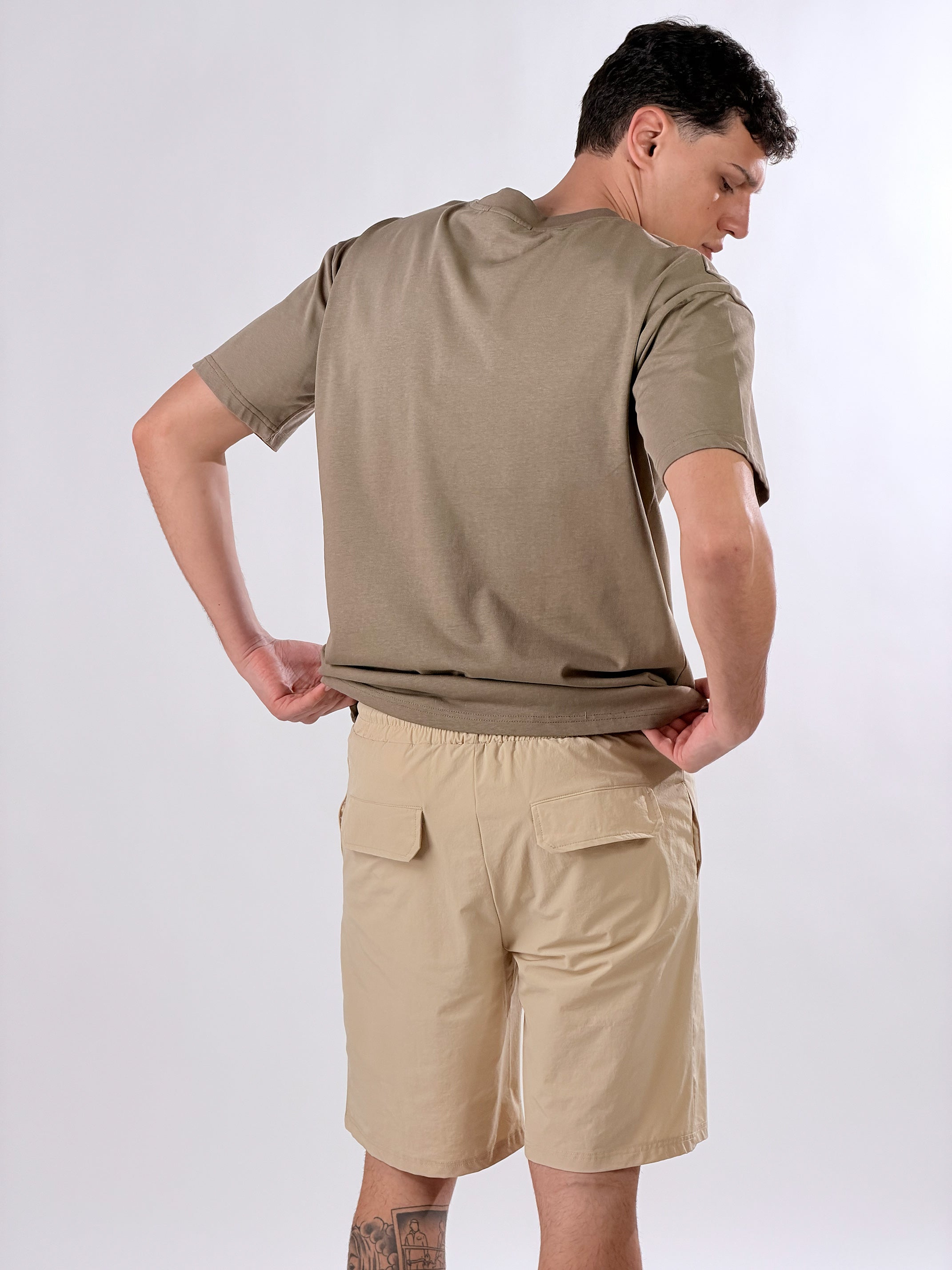 T-Shirt con tasche|Colore:Tortora