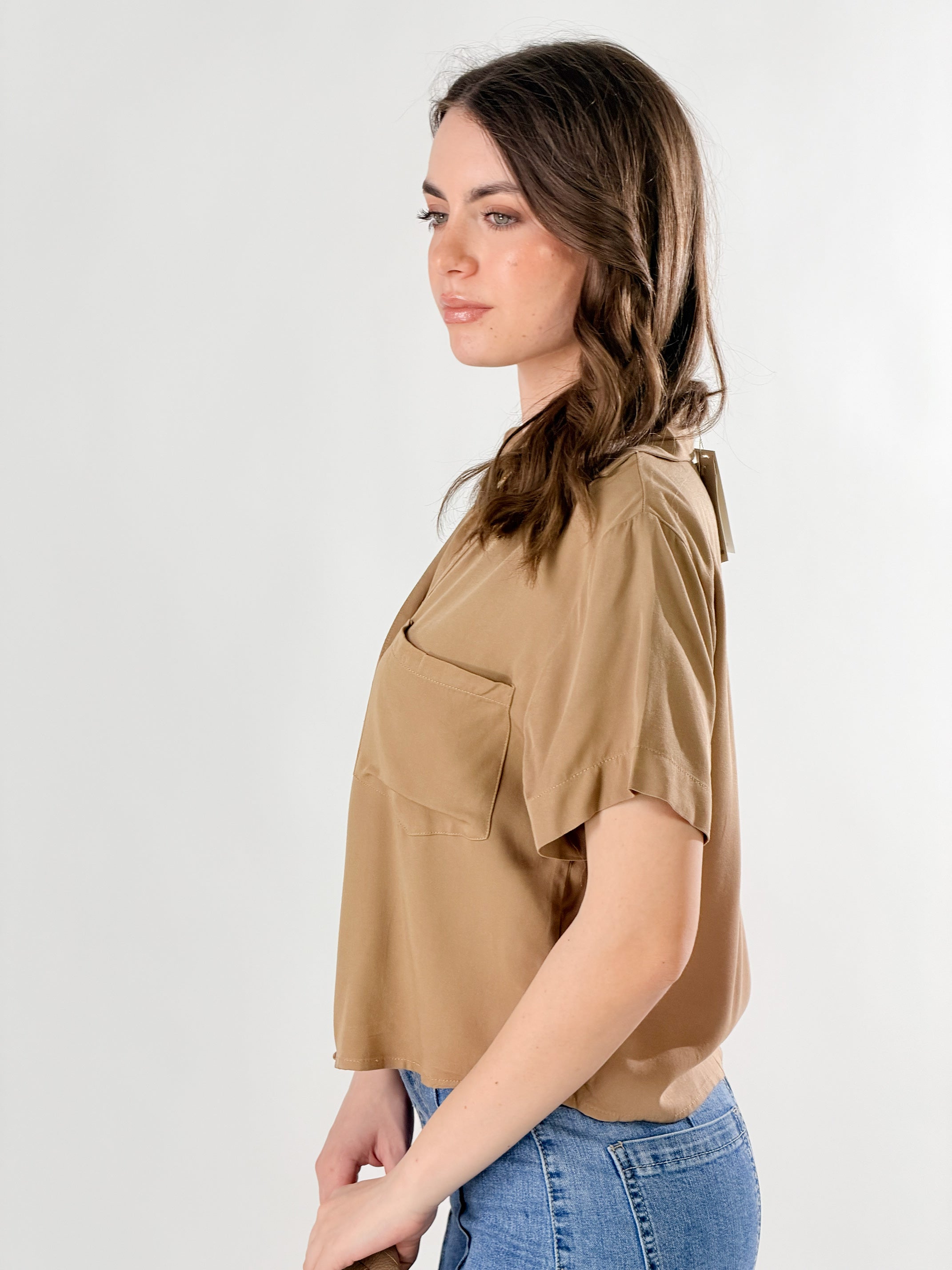 Camicia crop mono taschino|Colore:Cammello
