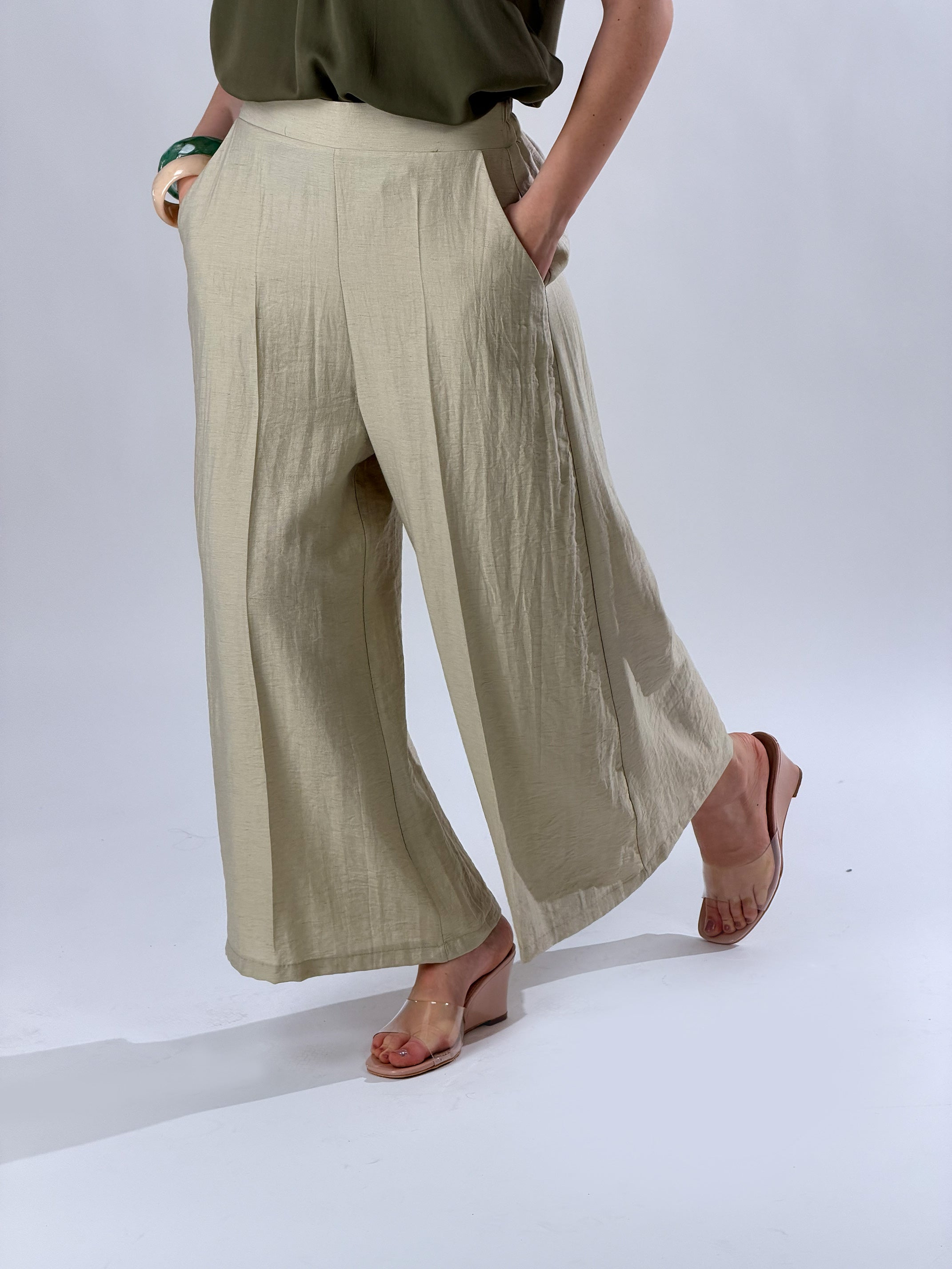 Pantaloni ampi alla caviglia misto lino|Colore:Beige