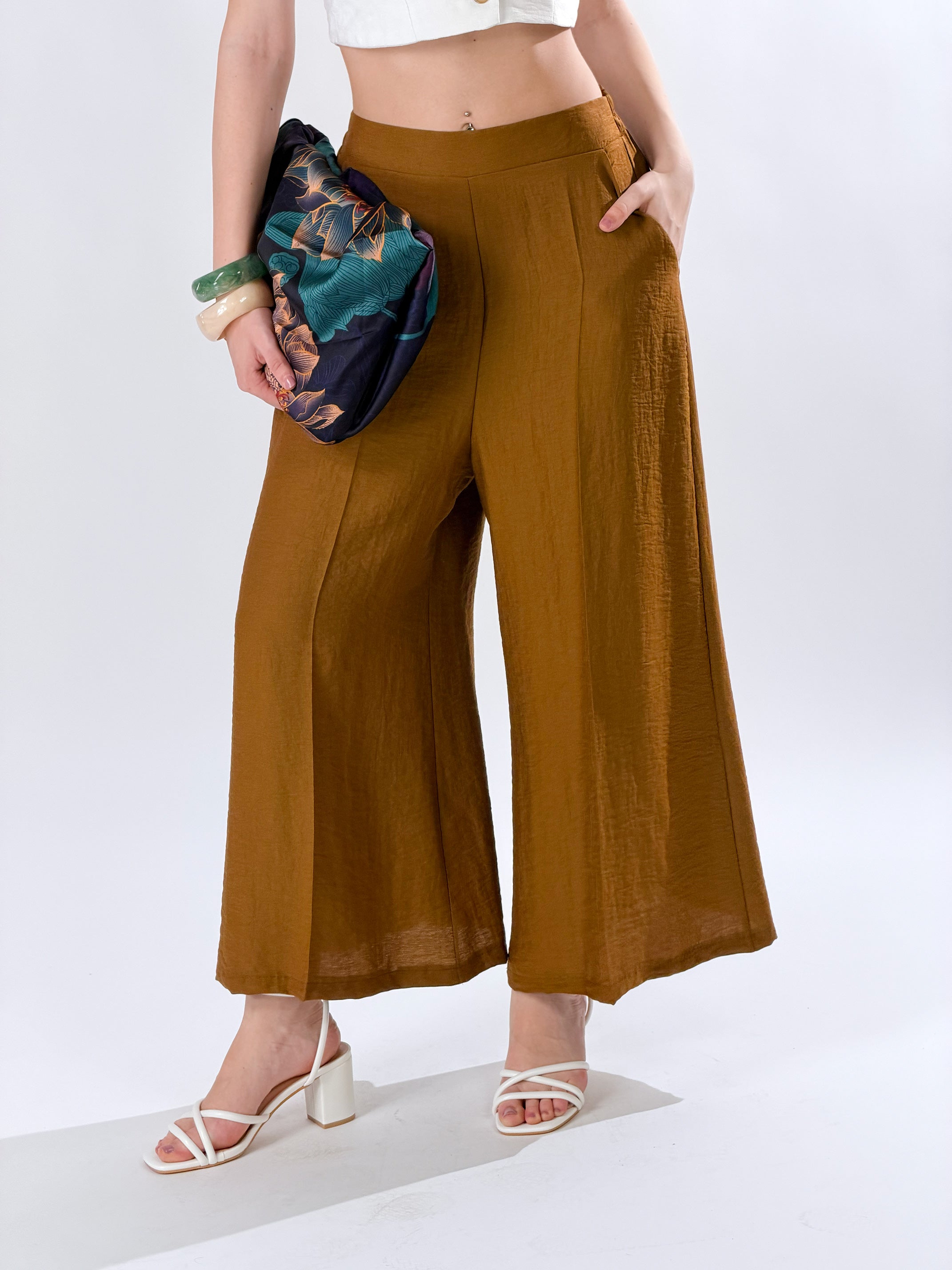 Pantaloni ampi alla caviglia misto lino|Colore:Cacao
