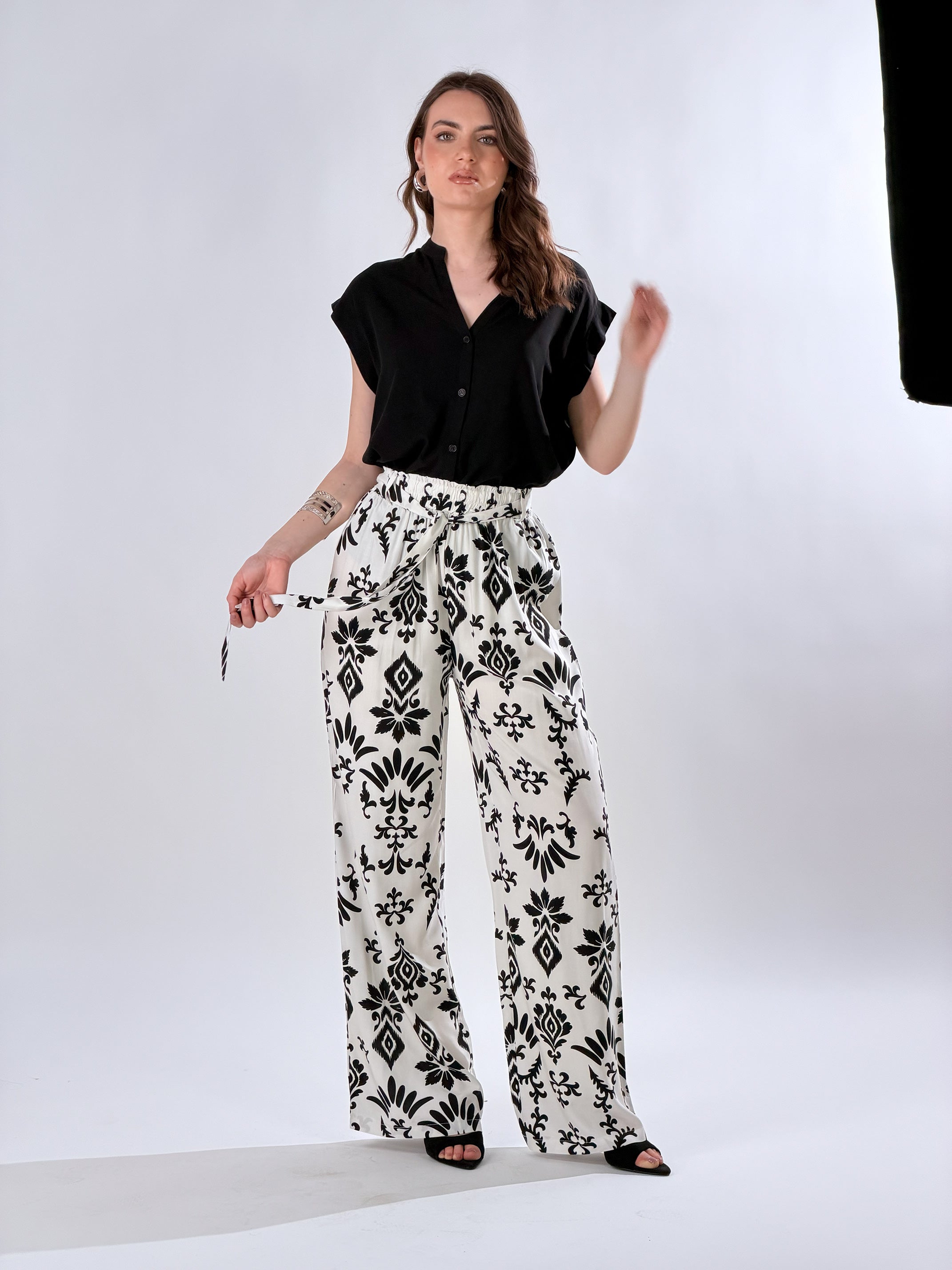 Pantalone palazzo fantasia maiolica|Colore:Bianco/nero