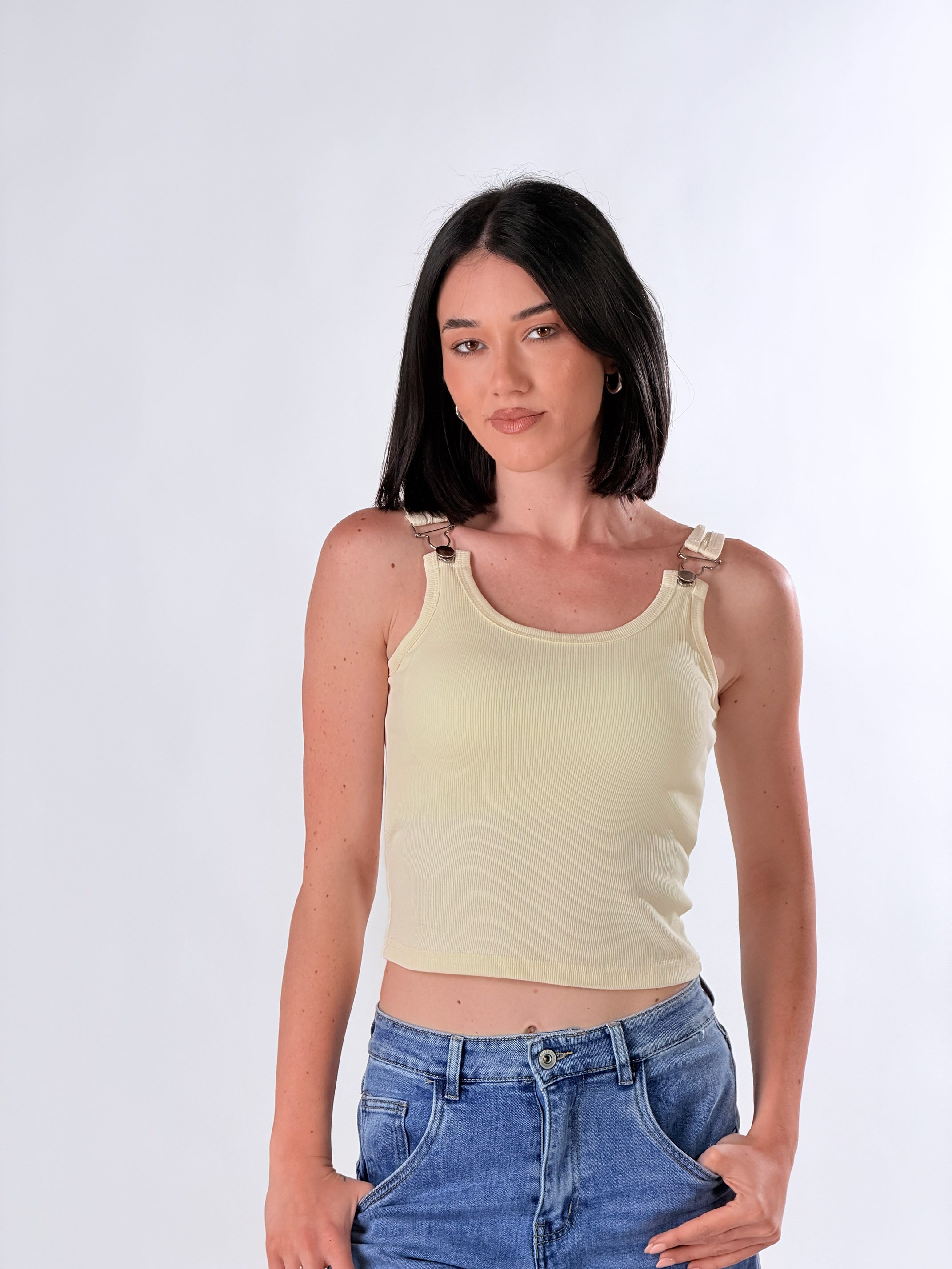 Top con fibbie|Colore:Vaniglia