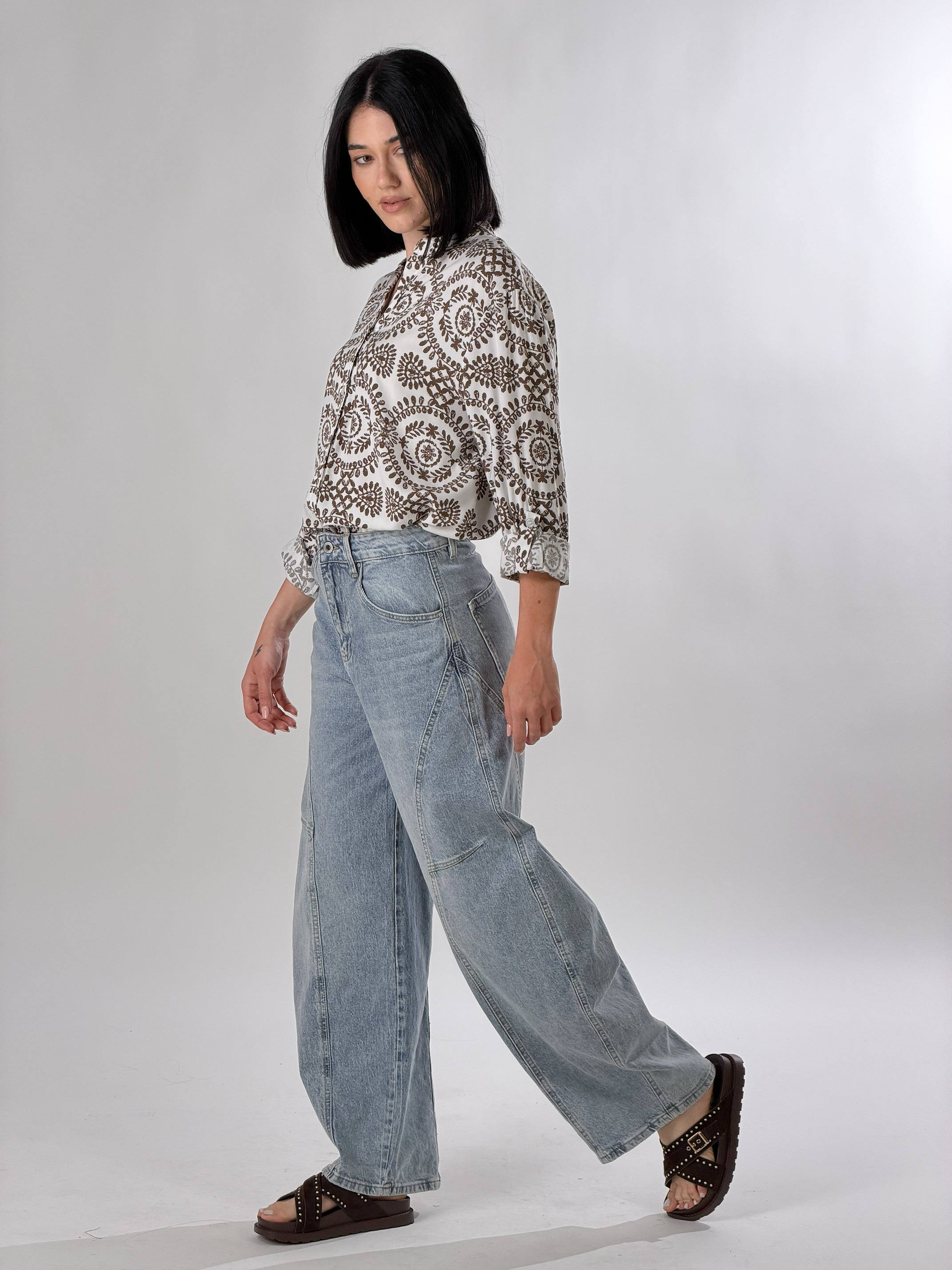 Camicia con stampa arabesca|Colore:Tabacco