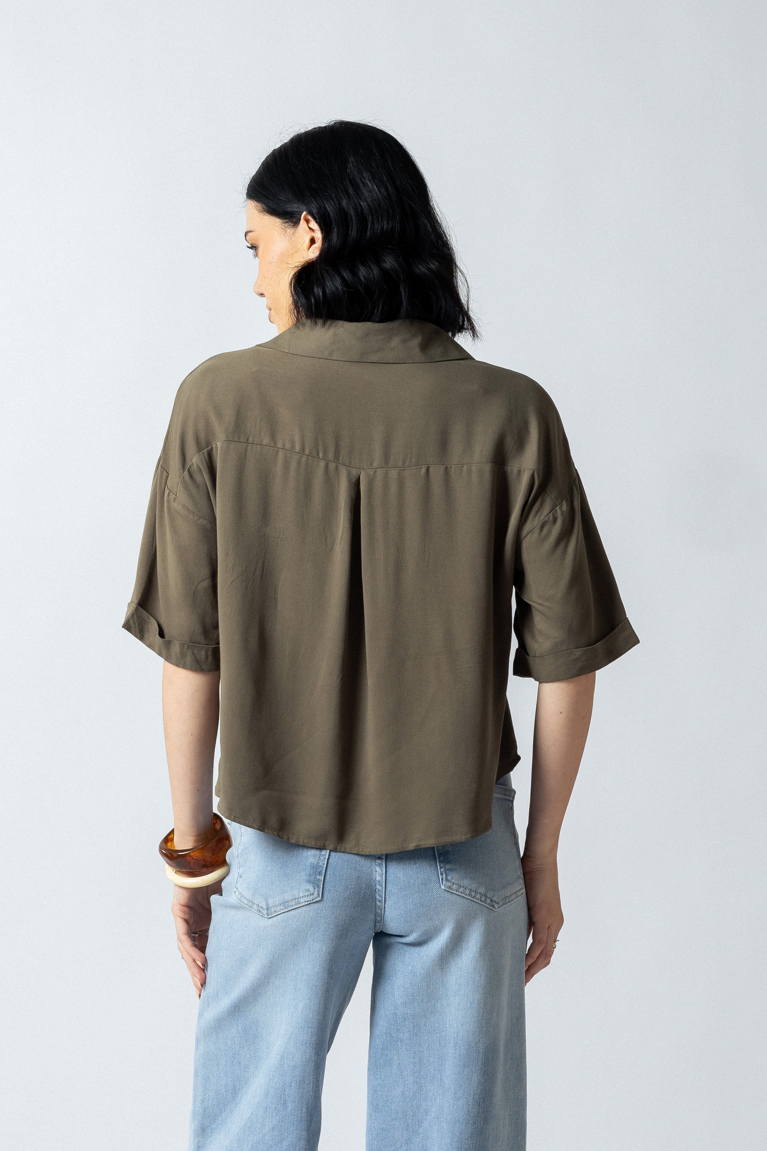 Camicia over crop con tasche|Colore:Salvia