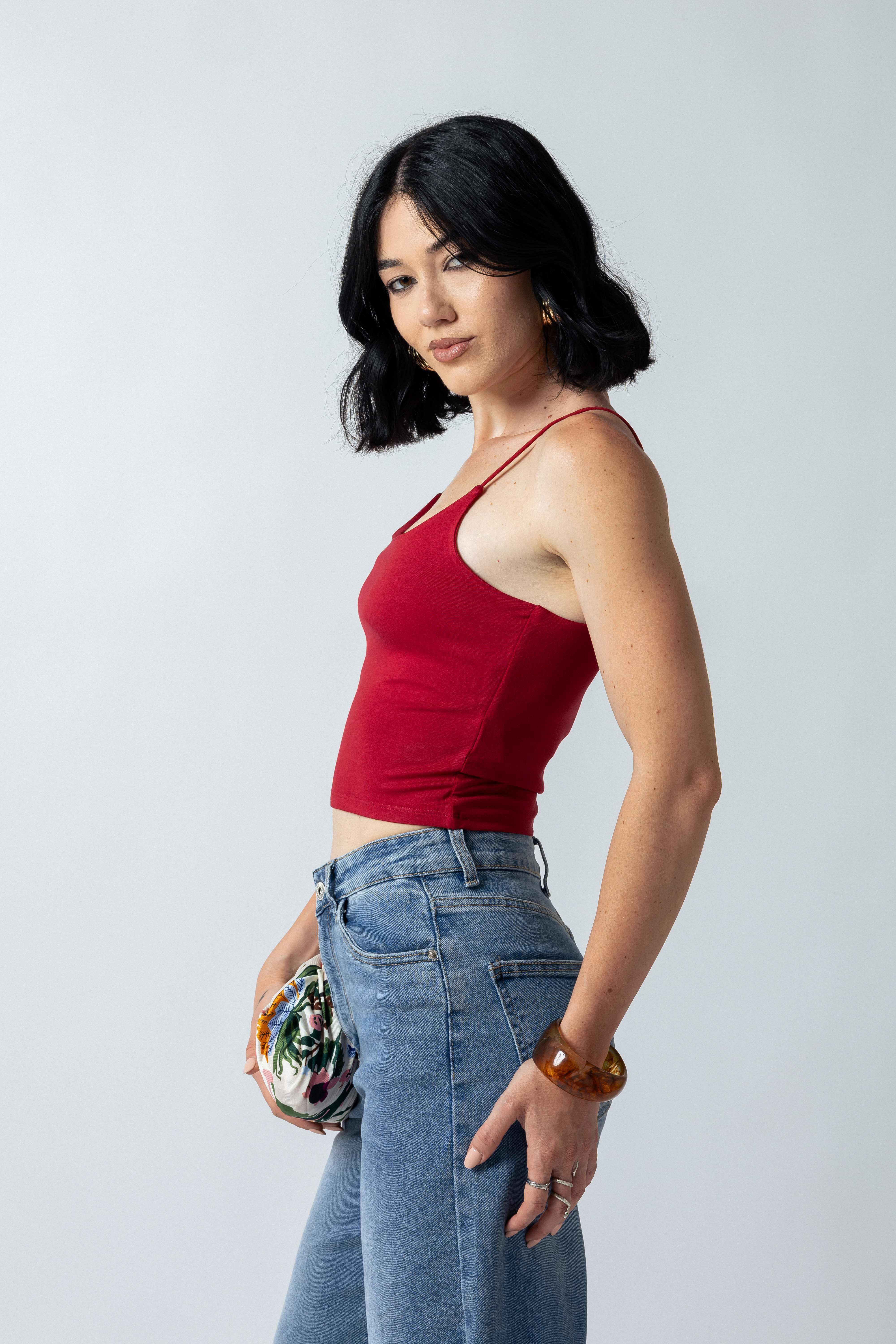Top bretelle sottili scollo tondo|Colore:Rosso india