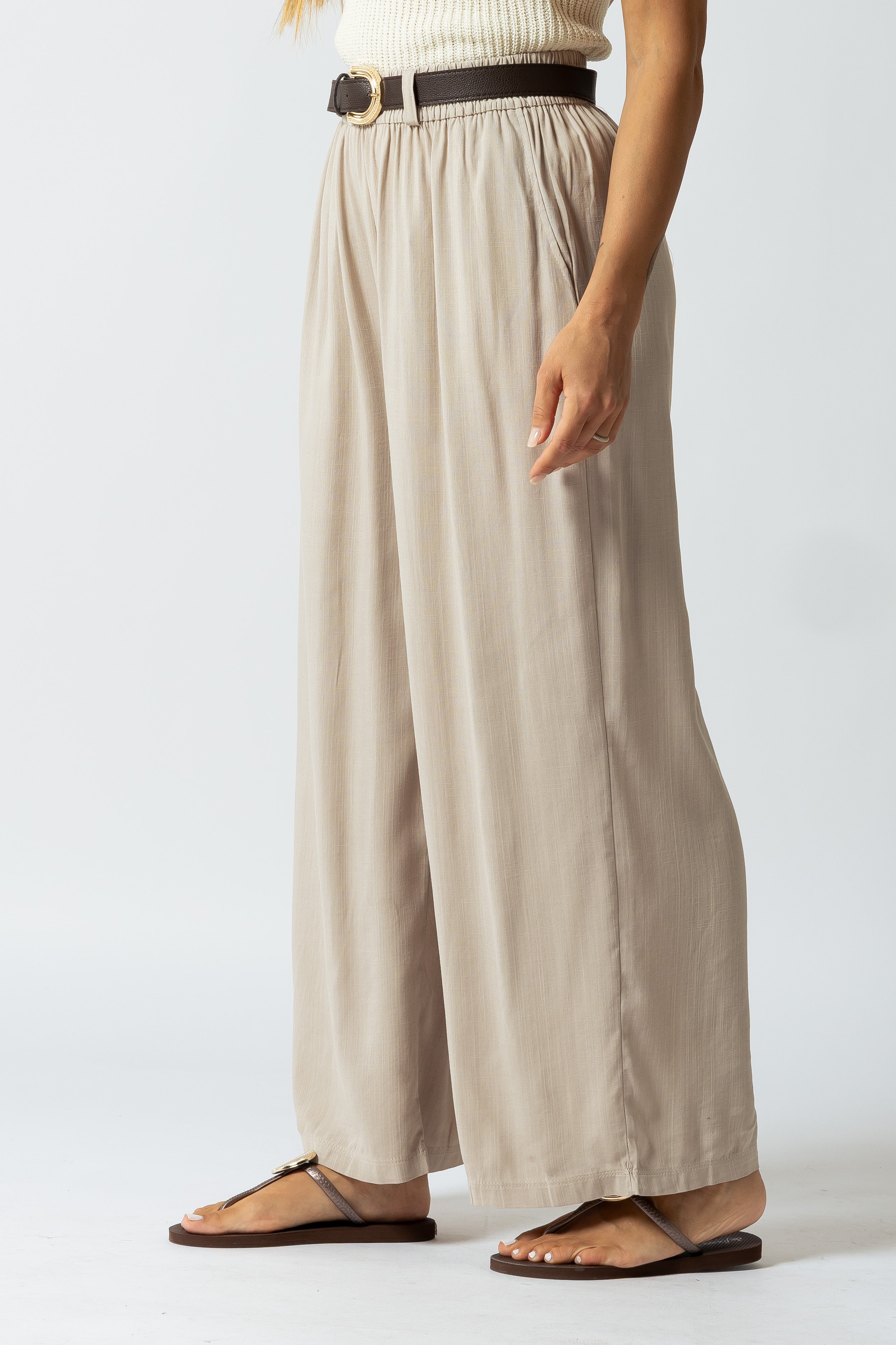 Pantalone effetto lino con cintura|Colore:Beige