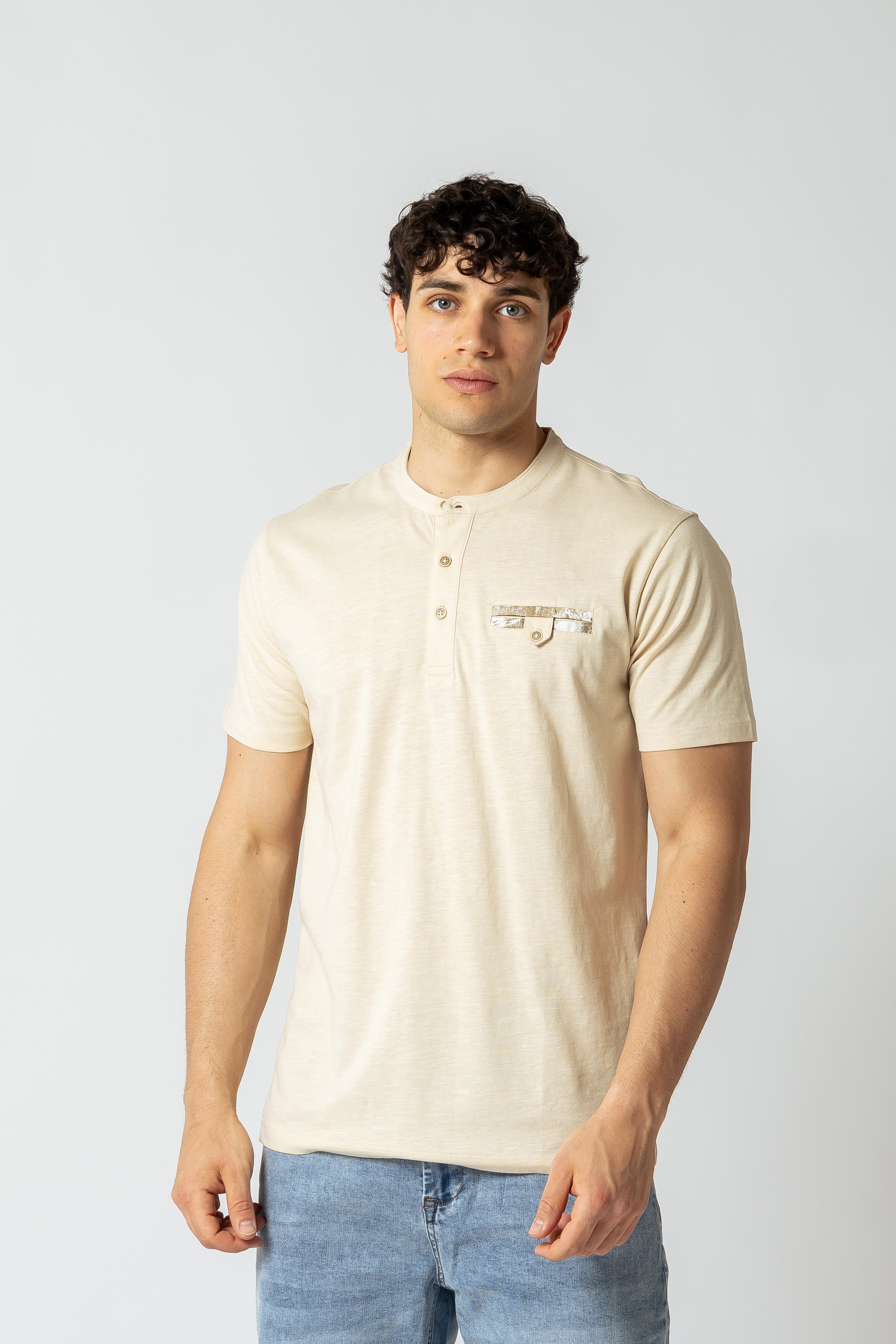 T-shirt serafino con taschino|Colore:Beige