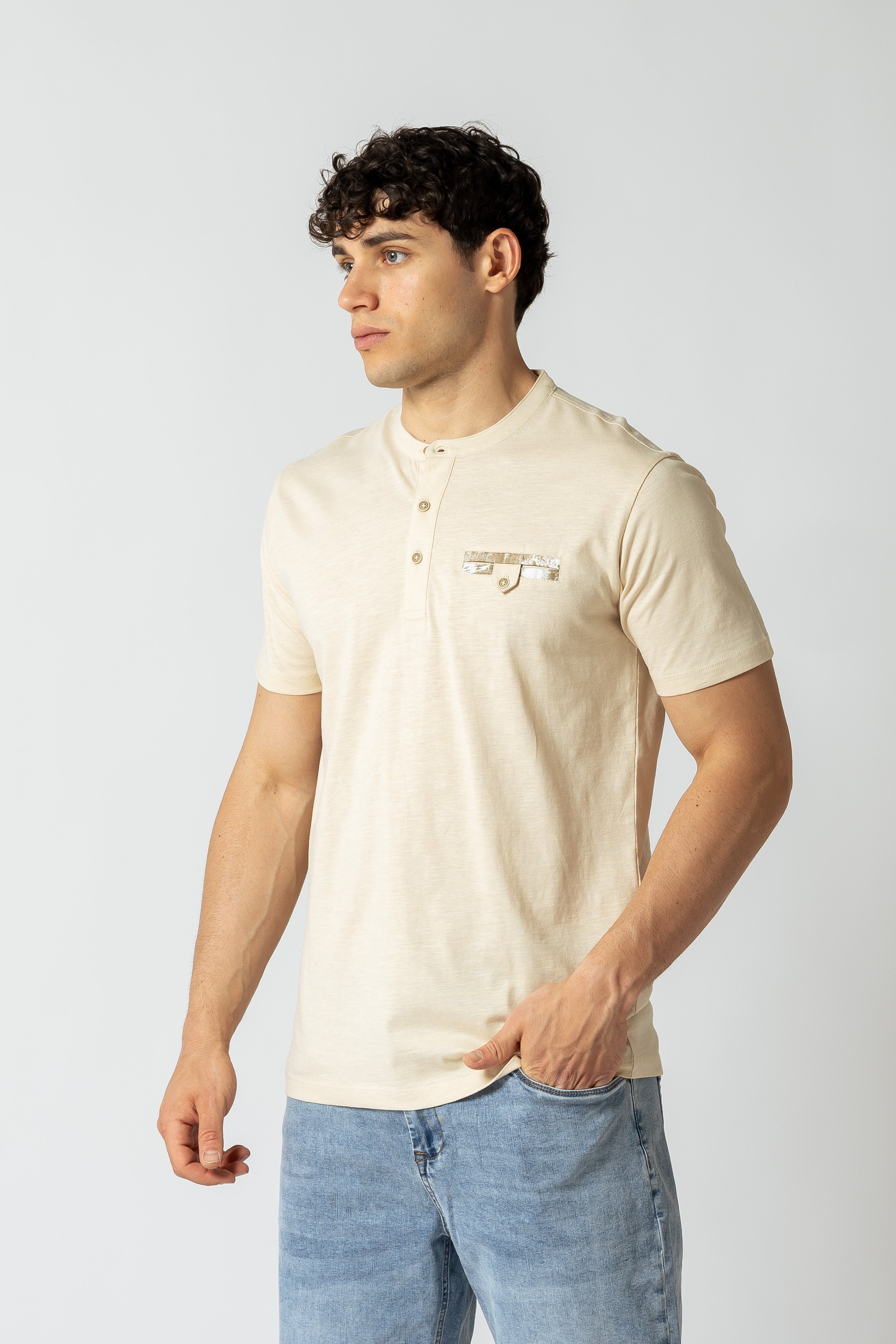 T-shirt serafino con taschino|Colore:Beige