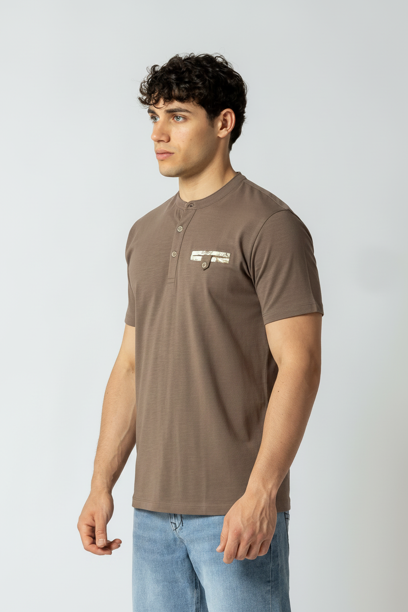 T-shirt serafino con taschino|Colore:Fango