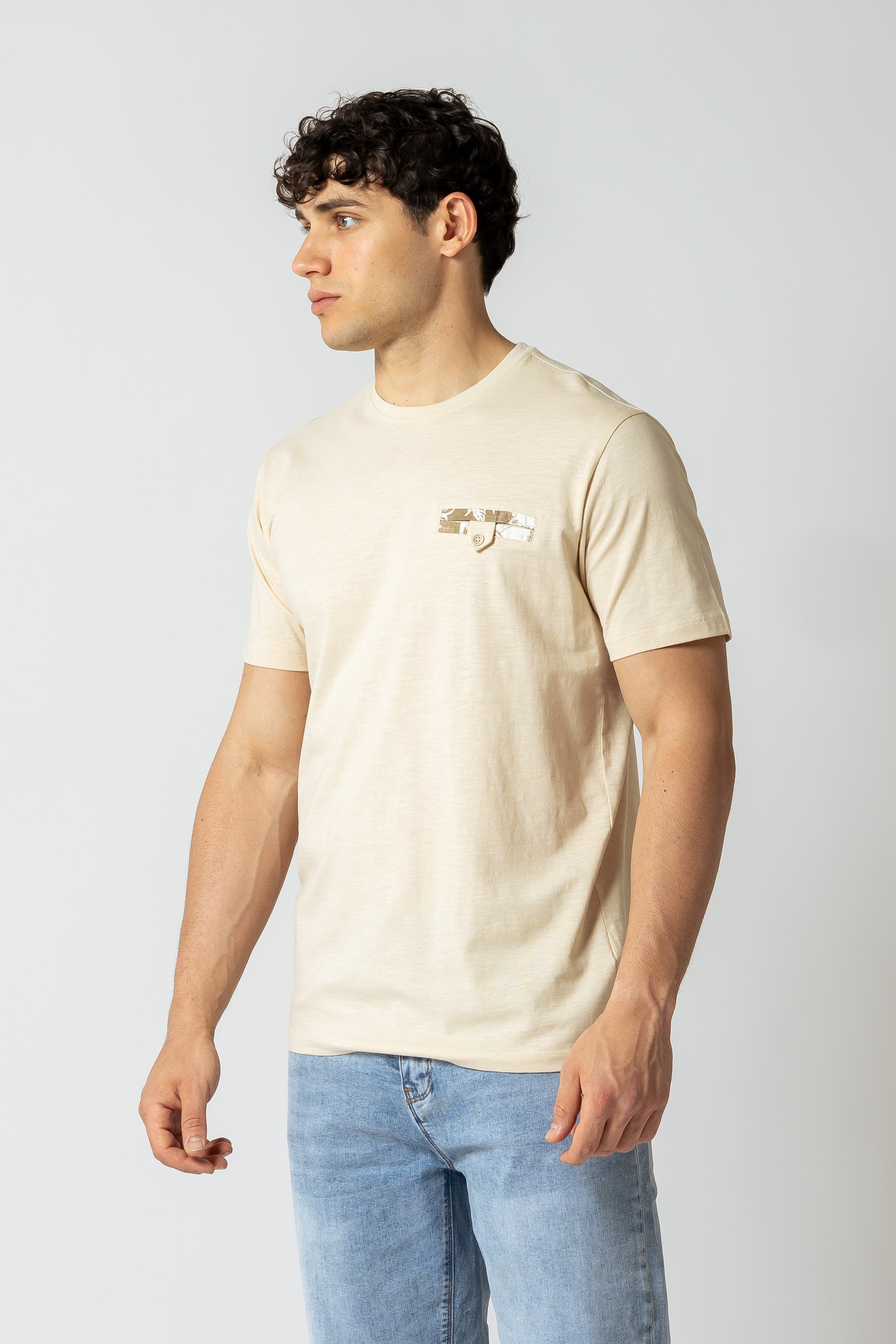 T- Shirt girocollo con taschino|Colore:Beige