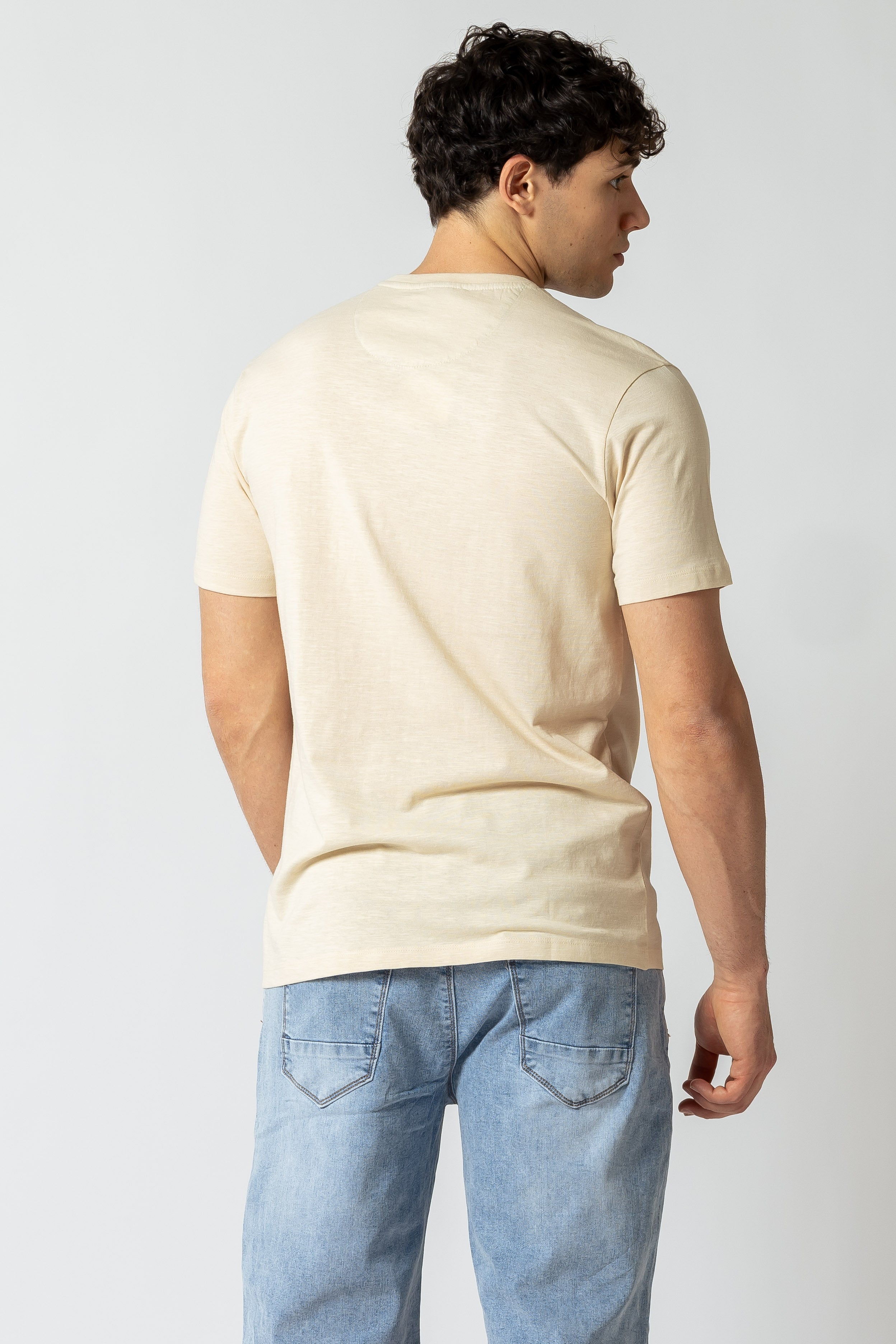T- Shirt girocollo con taschino|Colore:Beige