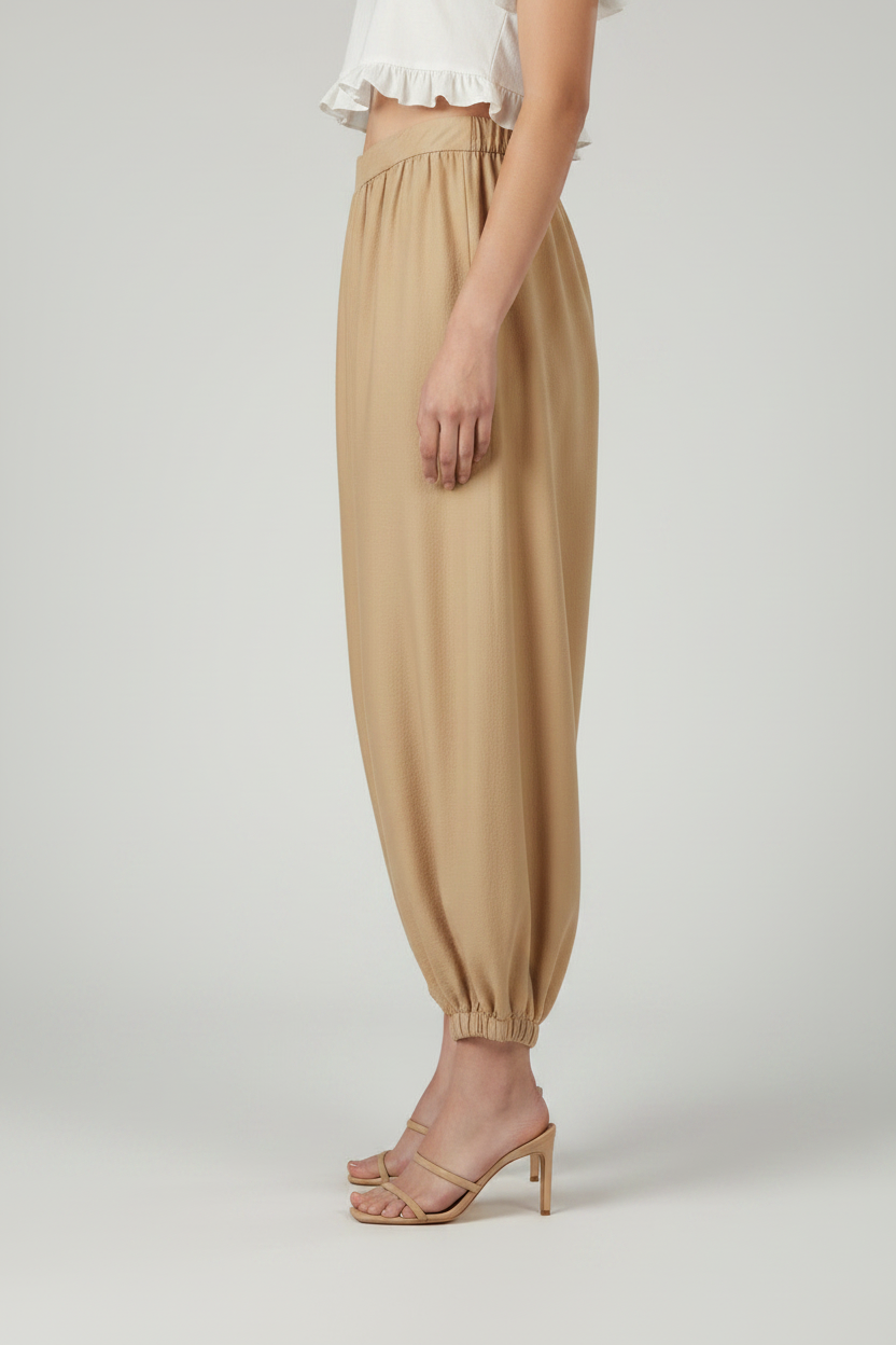 Pantalone harem con elastico alla caviglia|Colore:Miele