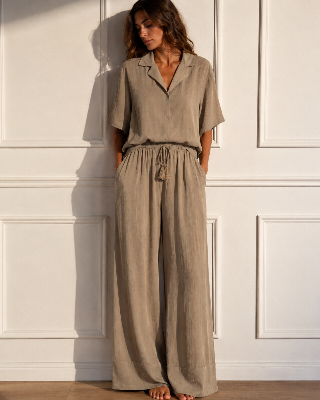 Pantaloni con coulisse e nappine|Colore:Fieno