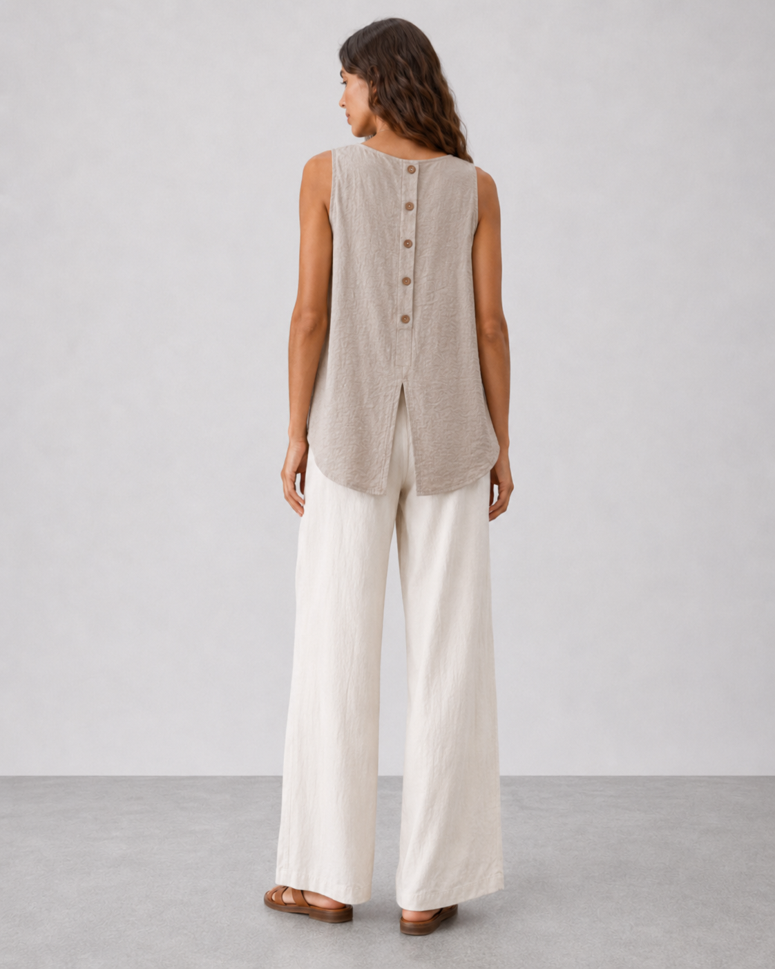 Canotta con collana |Colore:Fango