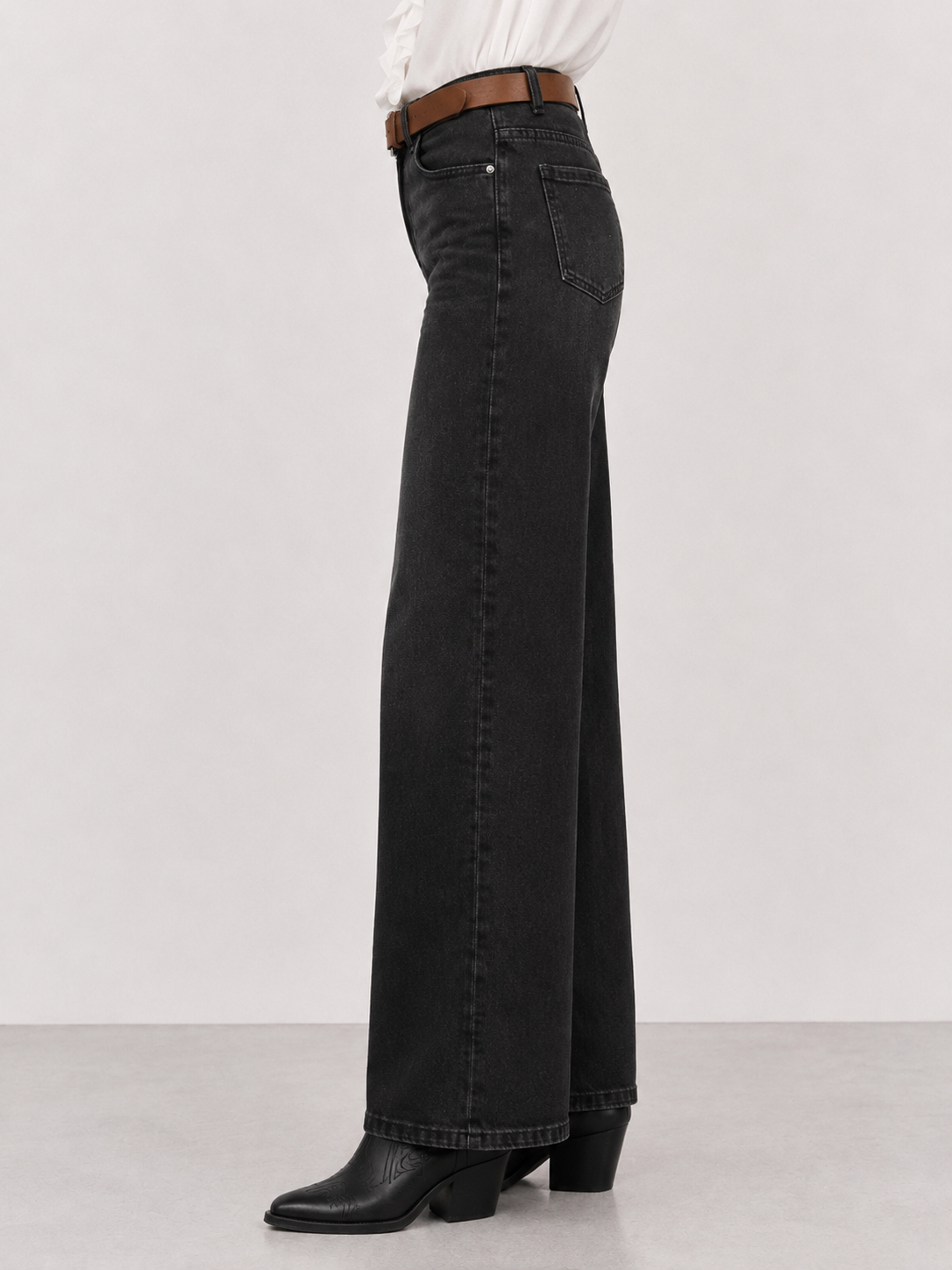 Jeans wide leg con cintura|Colore:Nero