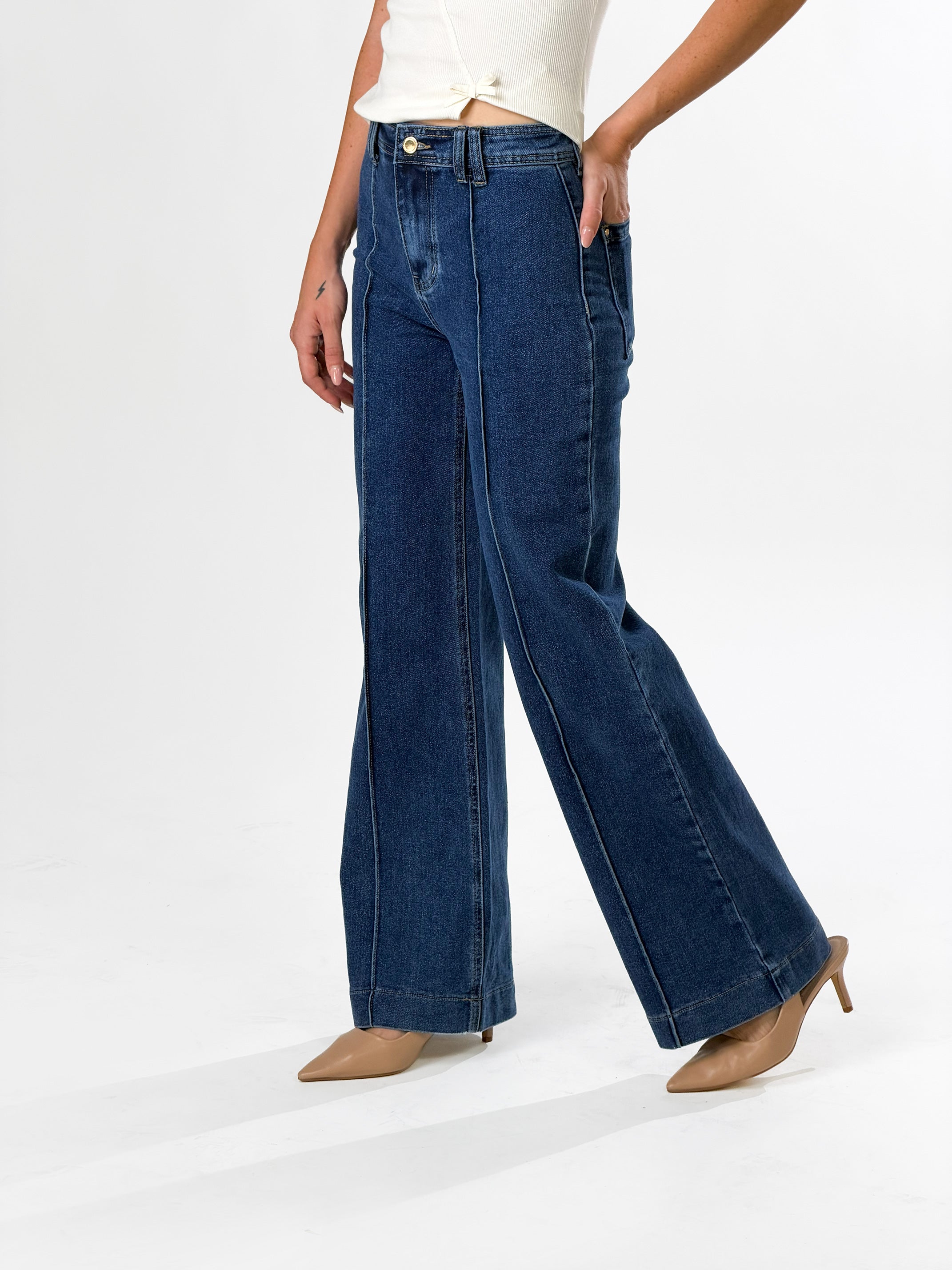 Jeans vita alta con cucitura centrale|Colore:Blu