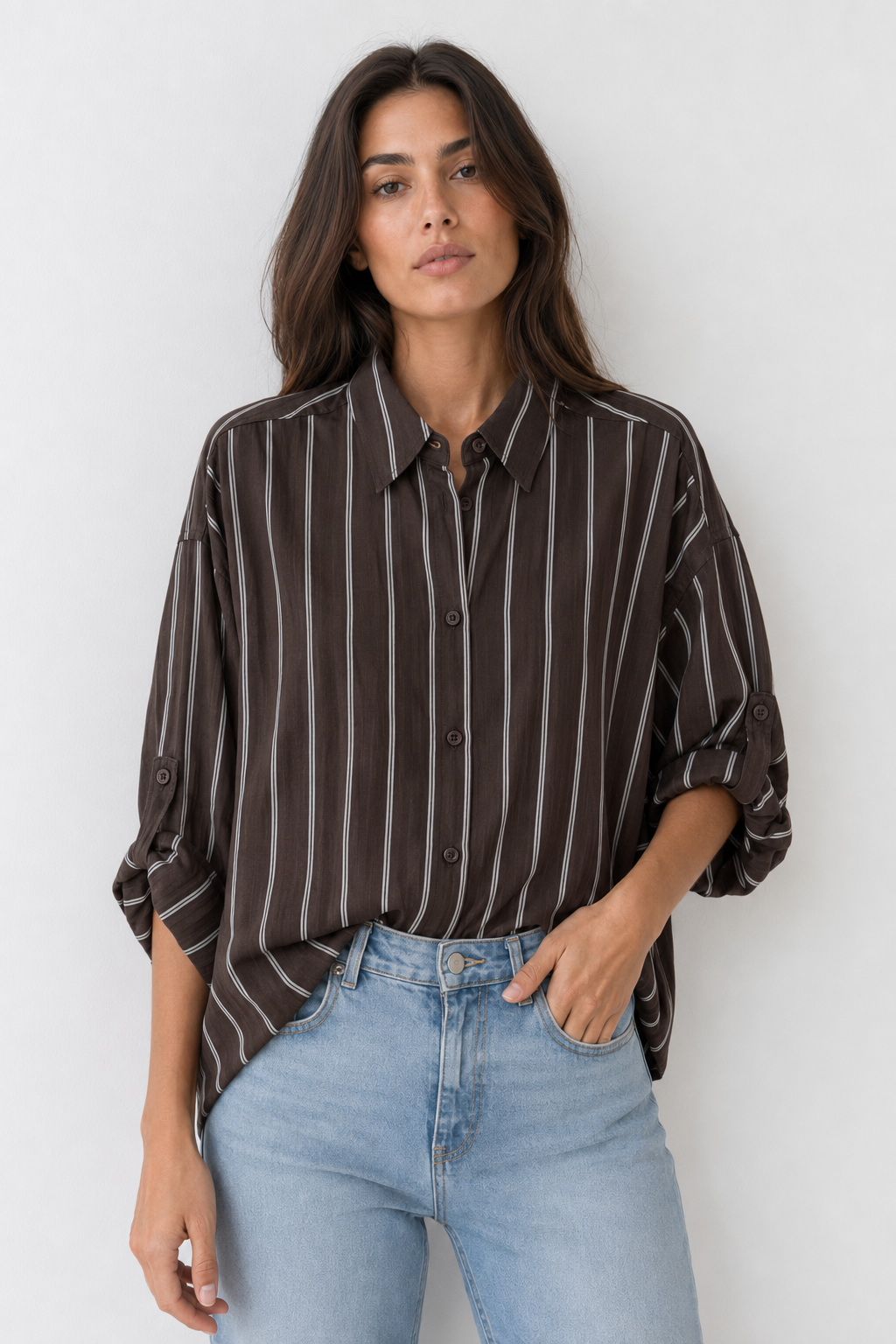 Camicia oversize con sottili righe|Colore:Moro