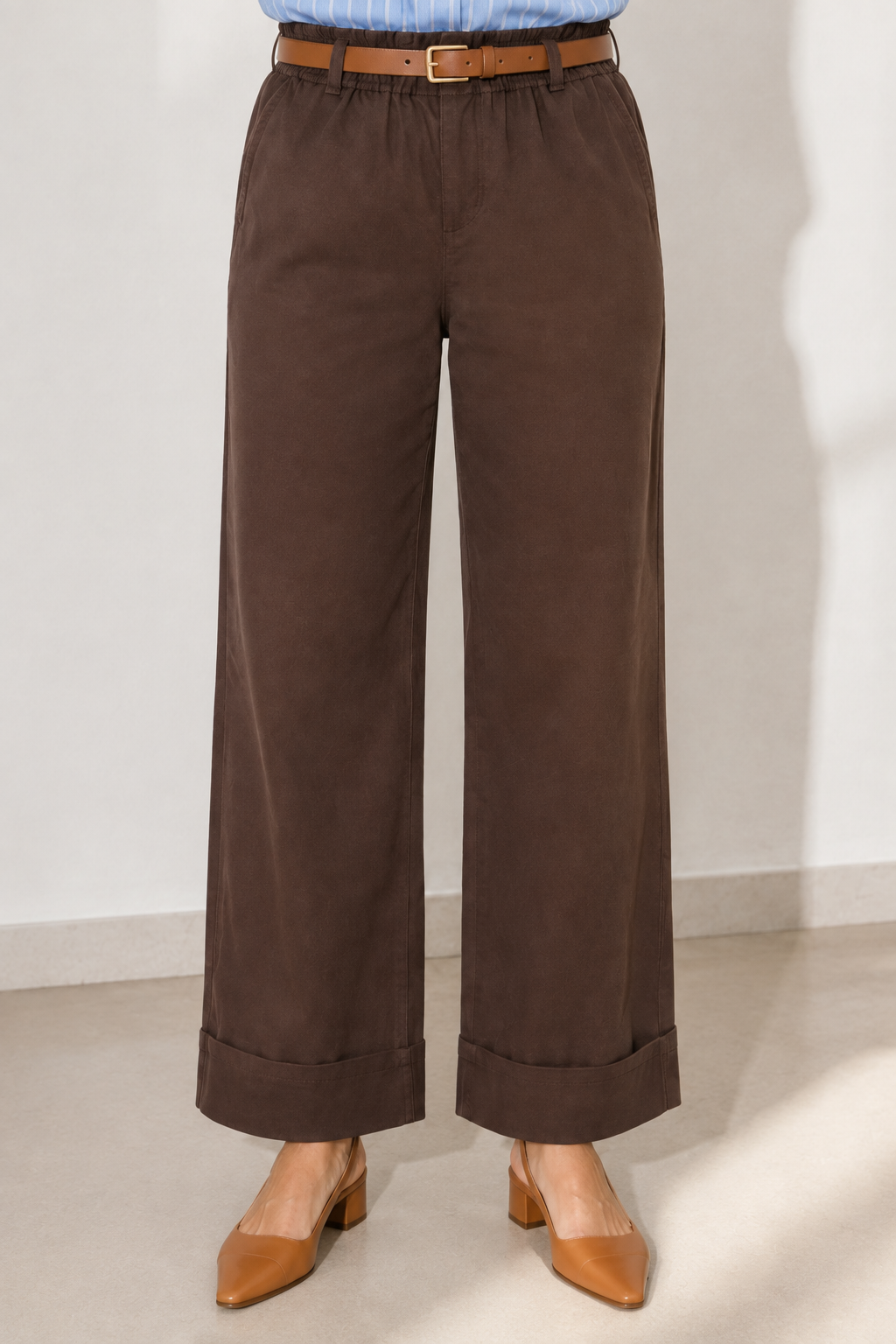 Pantalone con cintura e tasche a filo|Colore:Marrone