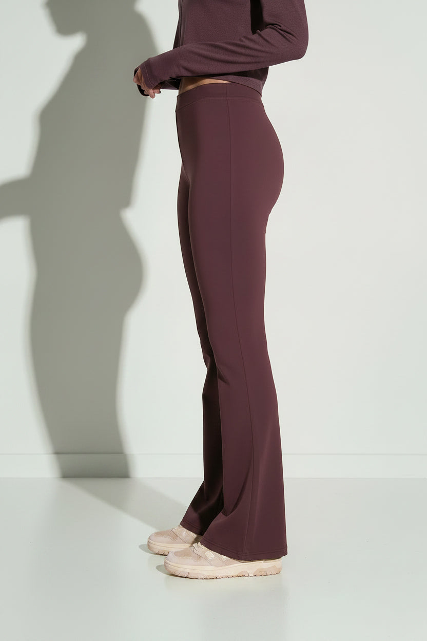 Il pantalone flare  |Colore:Mirtillo