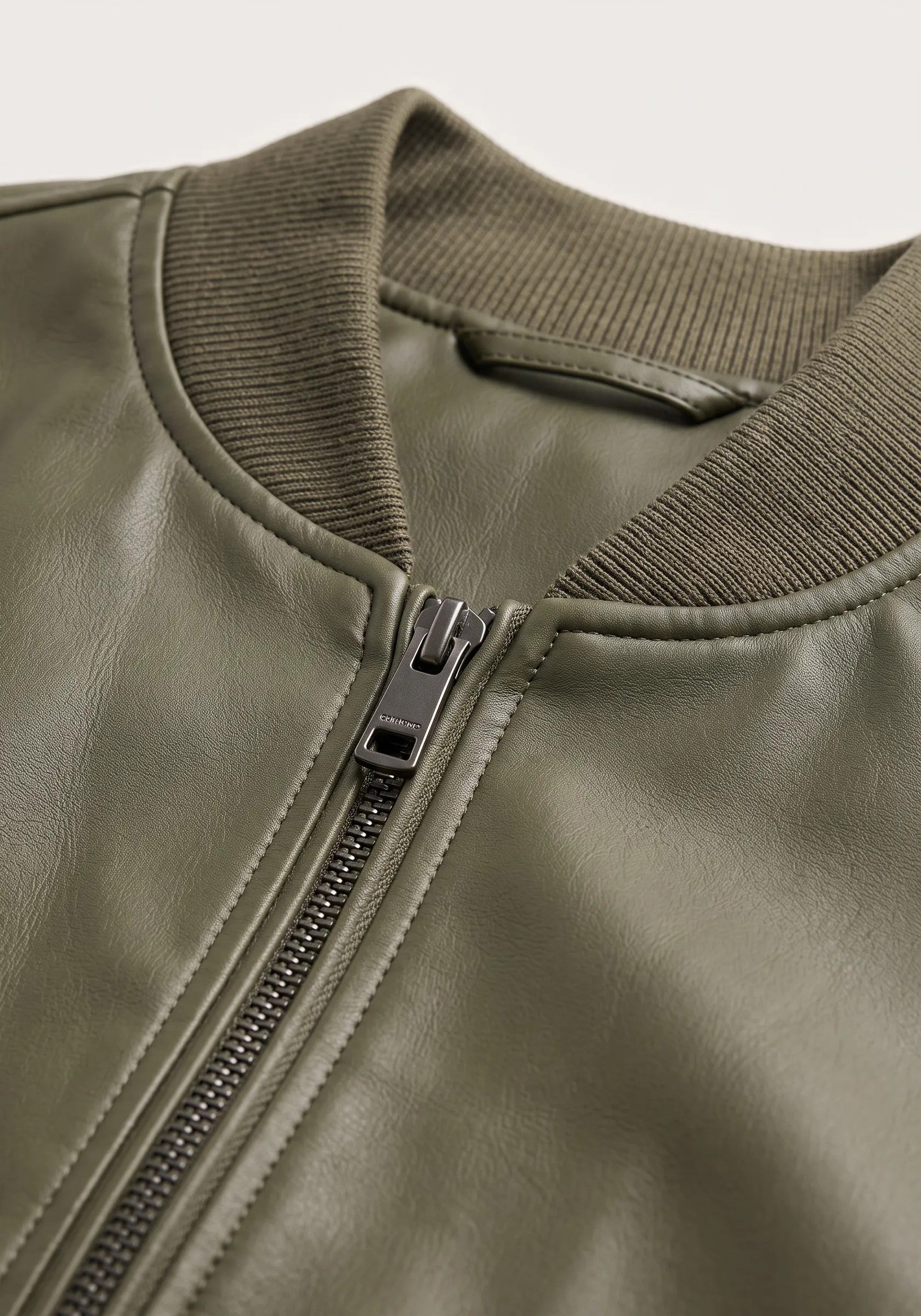 Bomber effetto pelle|Colore:Military green