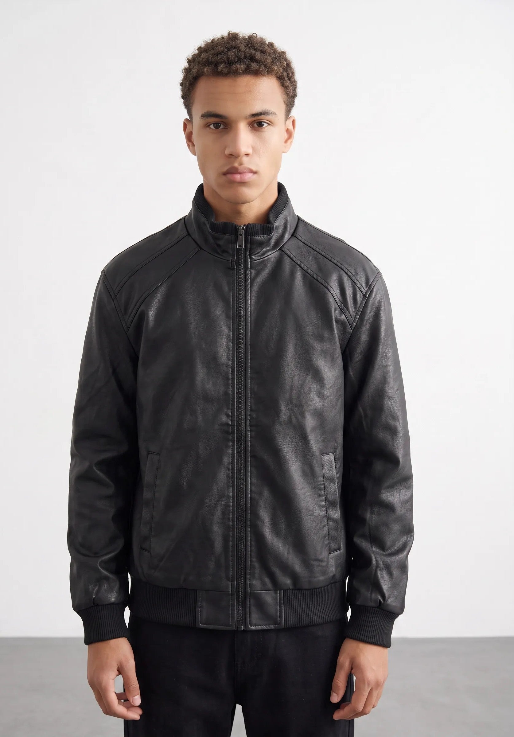 Bomber strutturato effetto pelle|Colore:Black