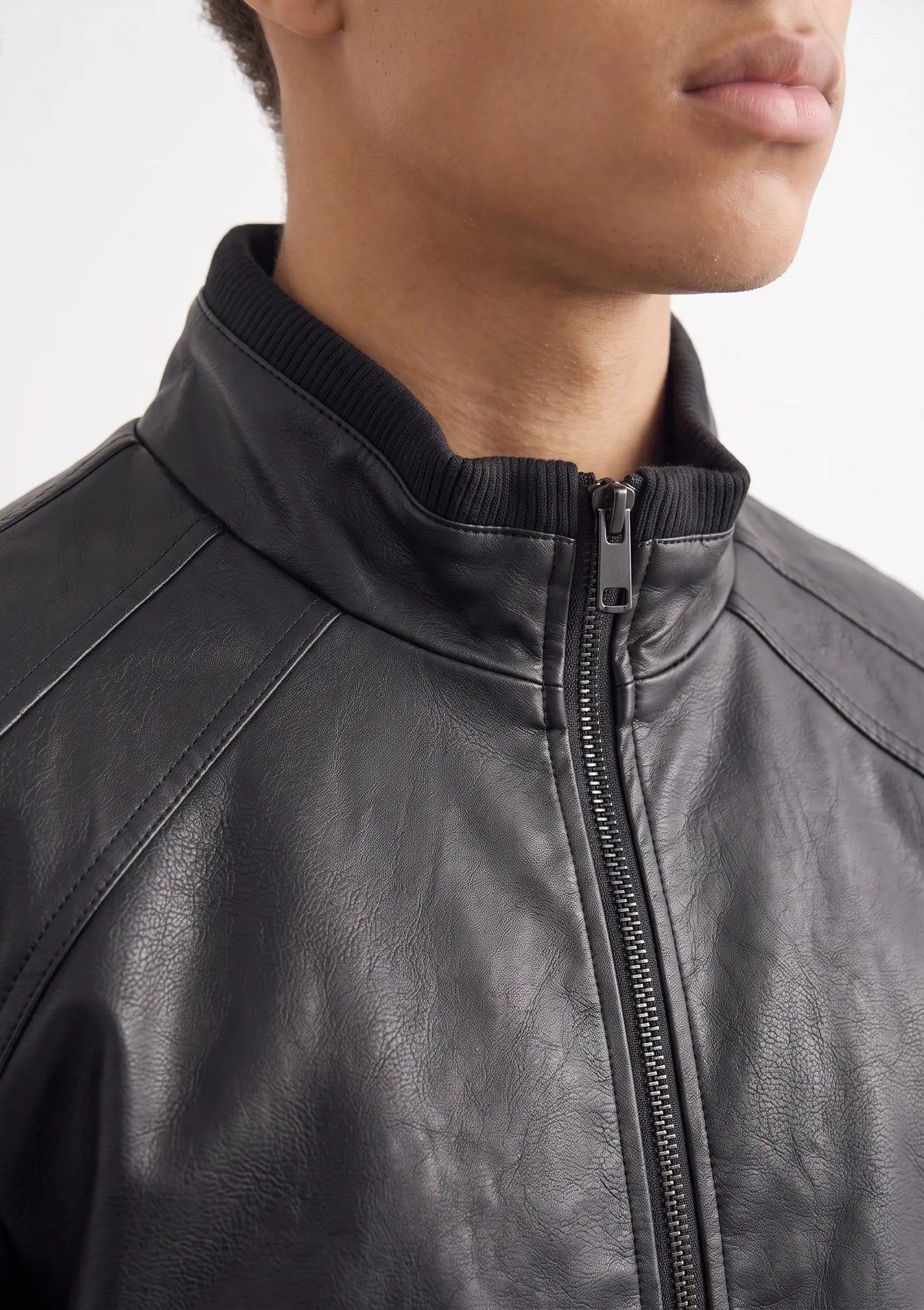 Bomber strutturato effetto pelle|Colore:Black