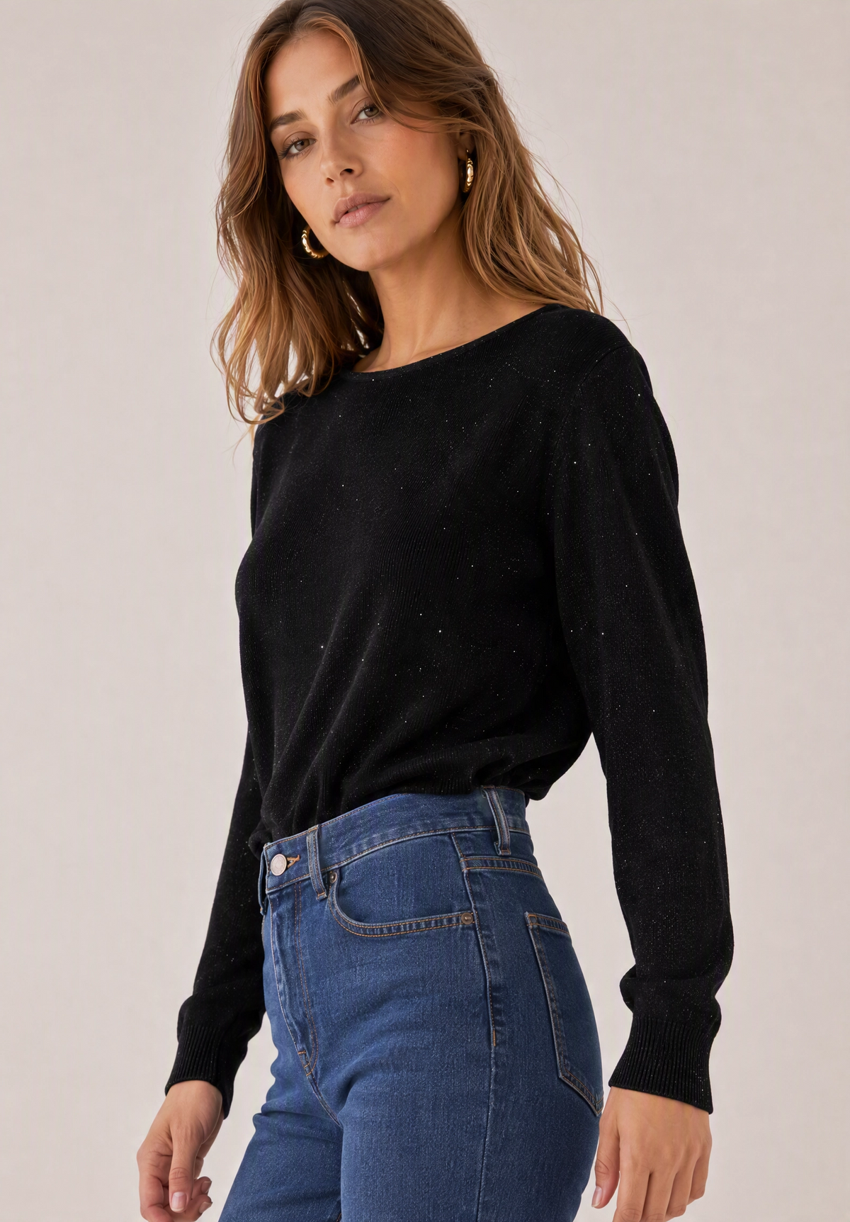 Maglia scollo a barchetta con micro paillettes |Colore:Nero