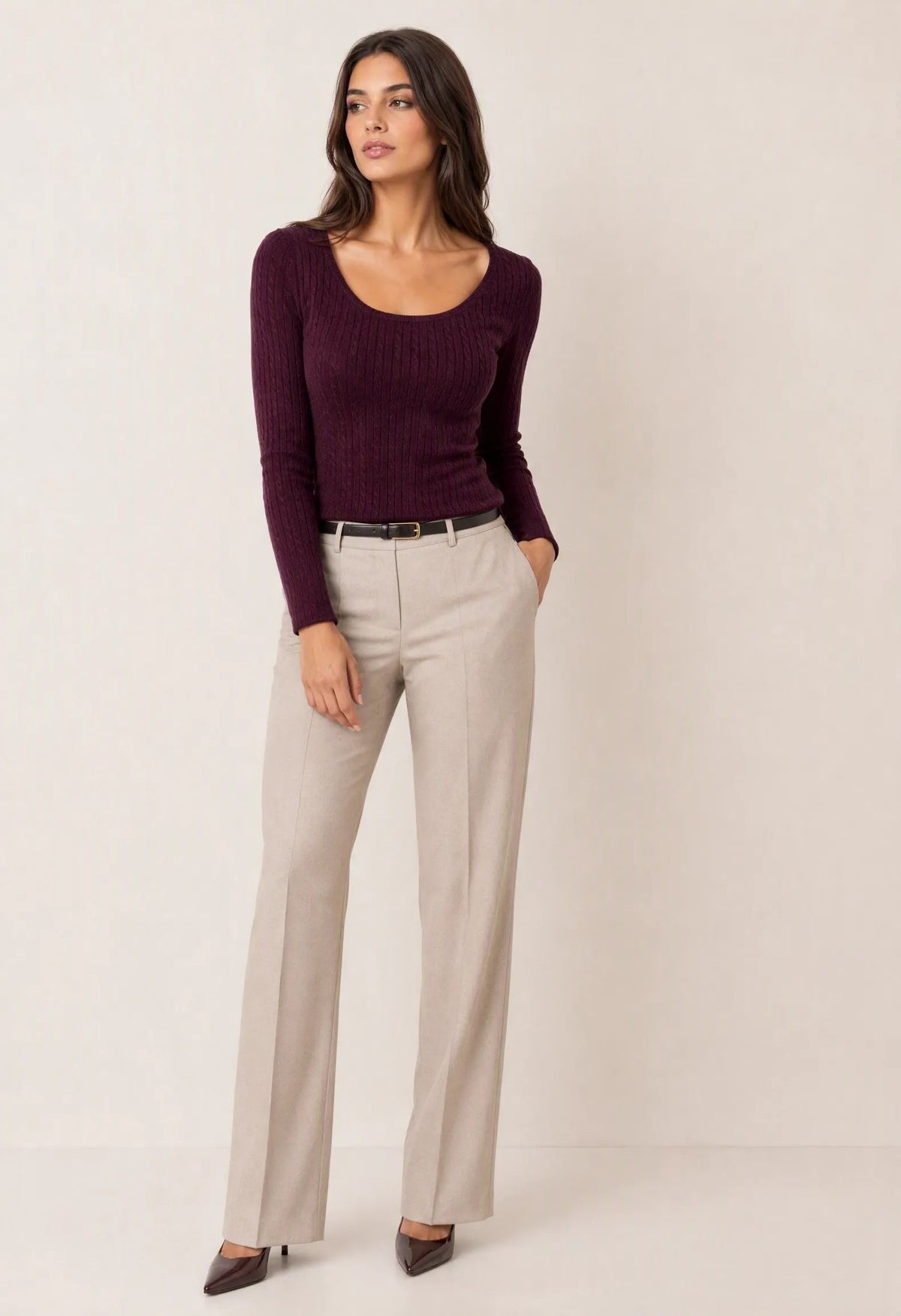 Maglia scollo a U con lavorazione a trecce|Colore:Burgundy
