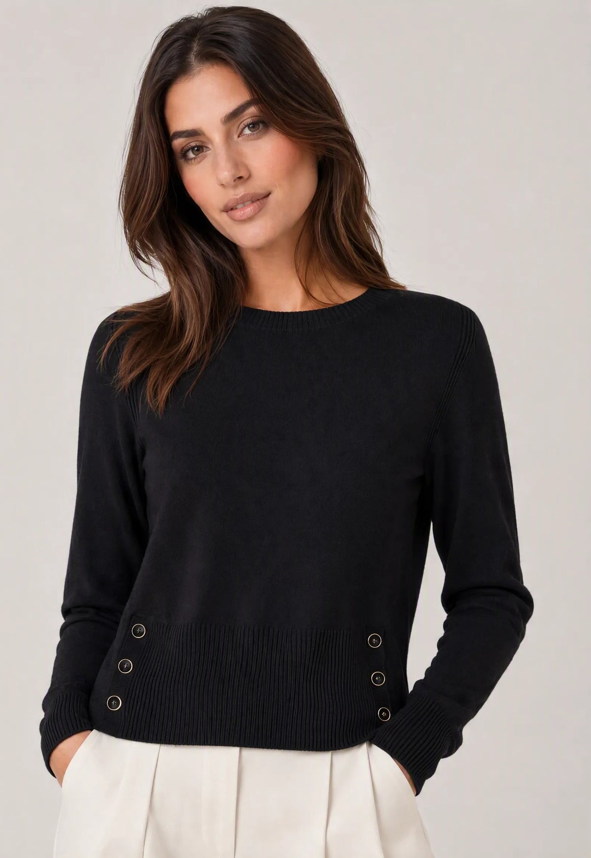 Maglia con bottoni sui fianchi|Colore:Nero