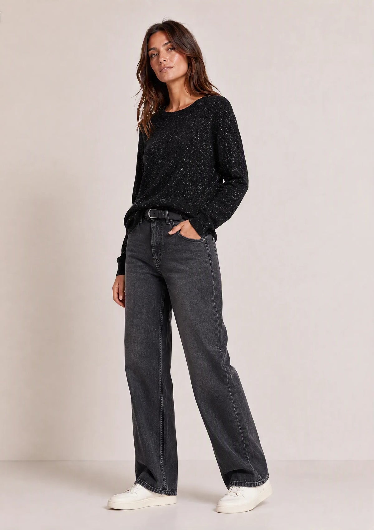 Maglia girocollo con micro-pailettes|Colore:Nero