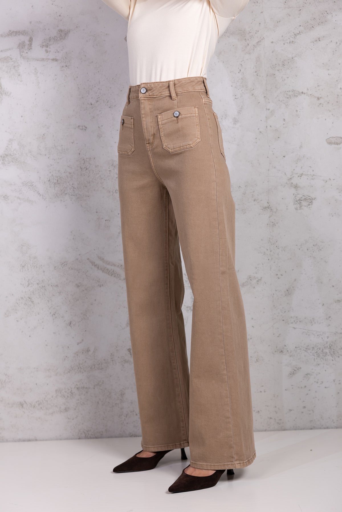 Jeans taschini applicati|Colore:Beige