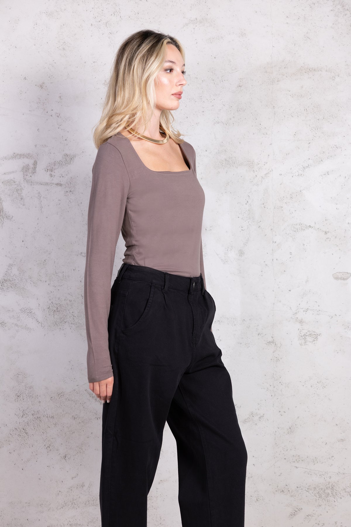 Maglia scollo quadrato|Colore:Talpa