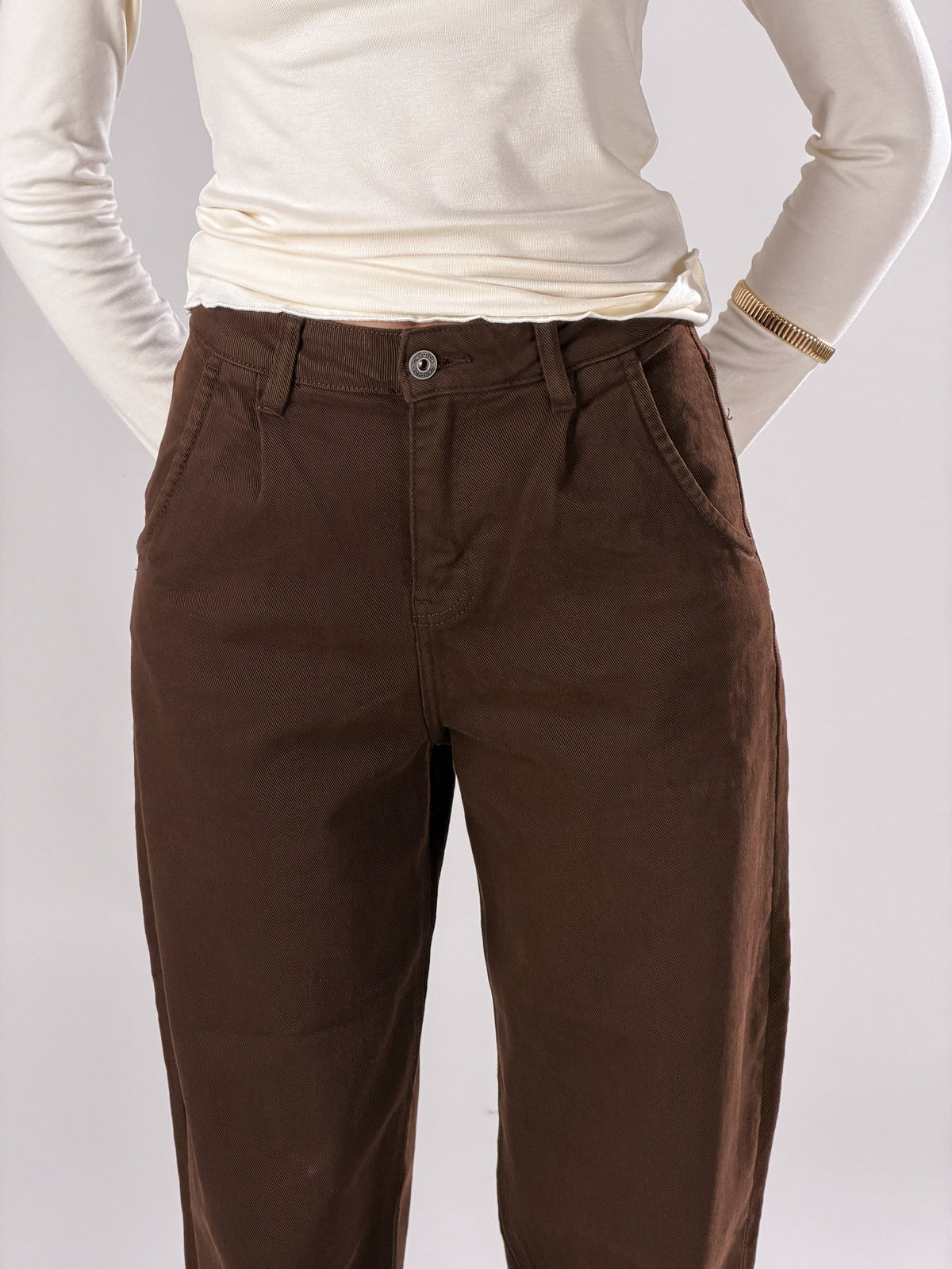Jeans mom fit balloon |Colore:Marrone