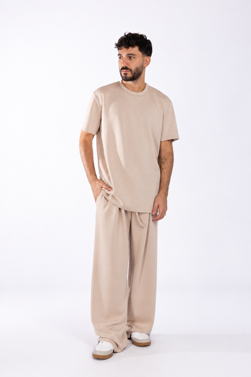 Pantalone baggy con elastico e pince|Colore:Beige
