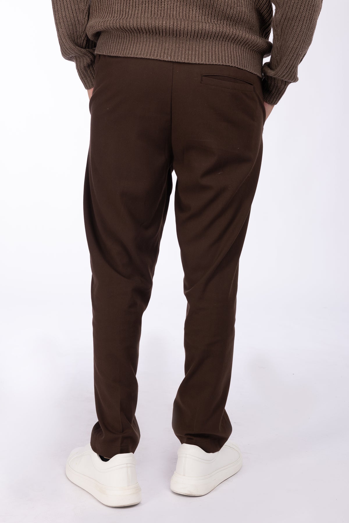 Pantalone con doppie pince|Colore:Cioccolato